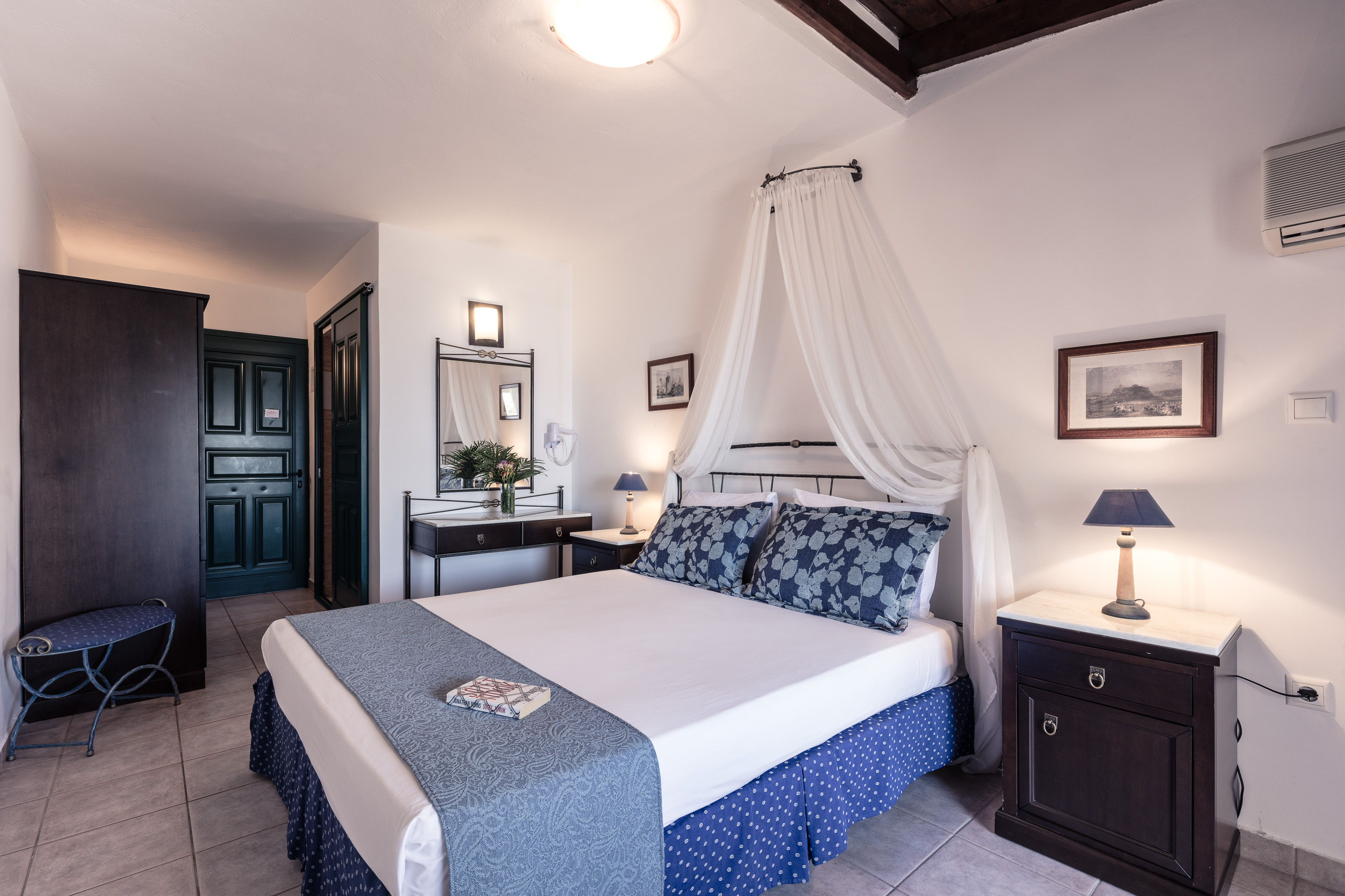 Double or Twin Standard