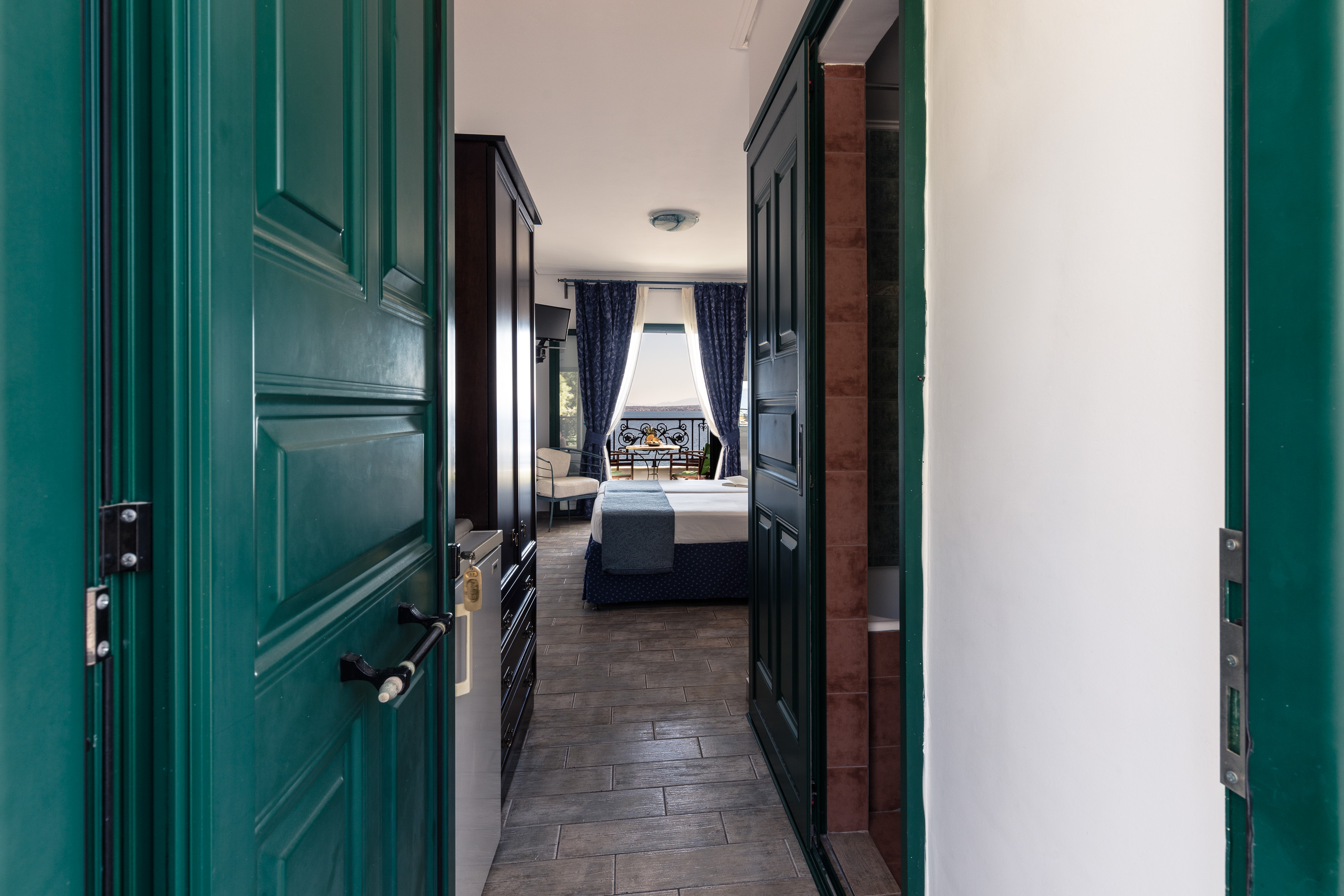 Double or Twin Standard