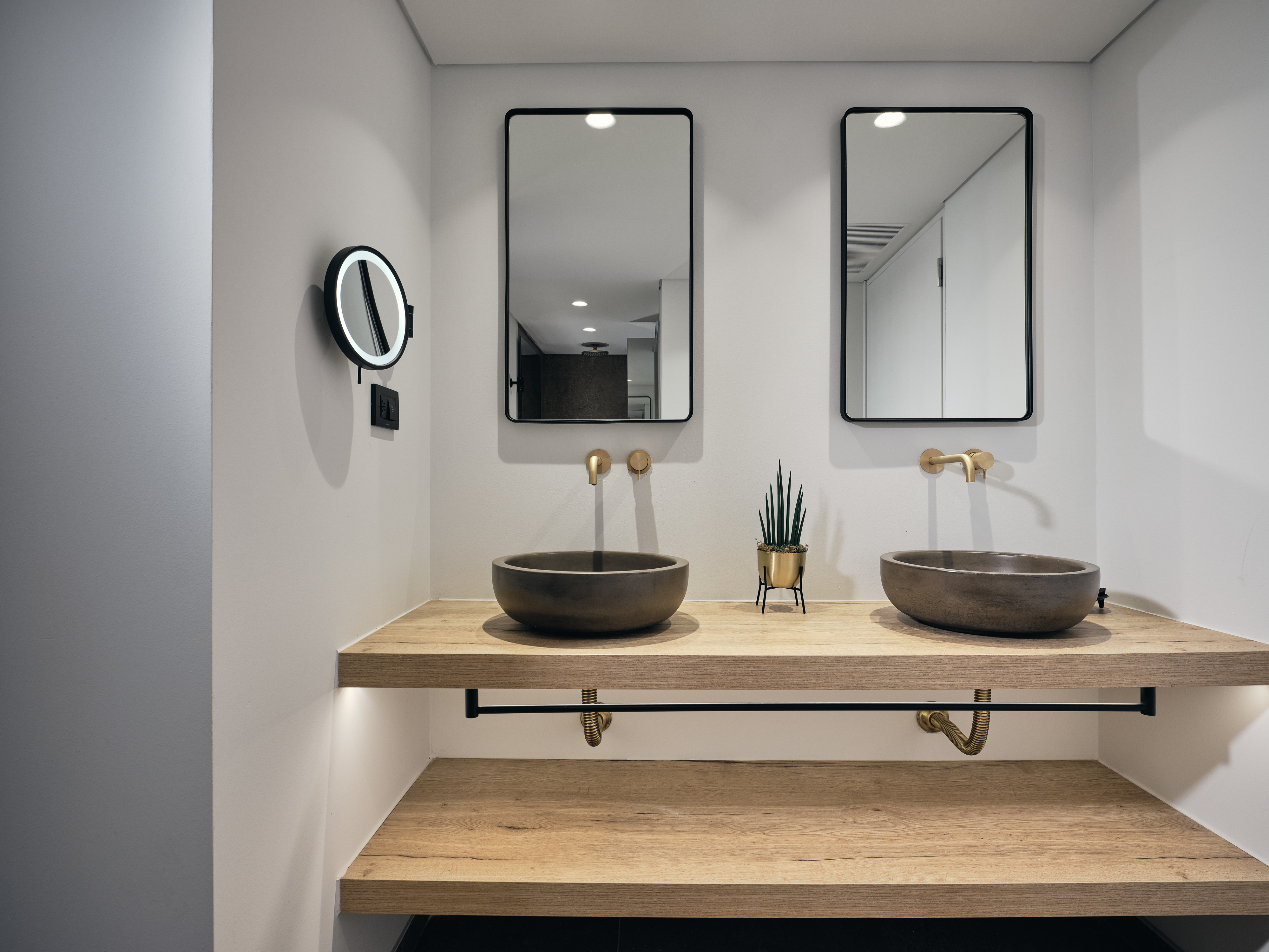 Double or Twin Superior