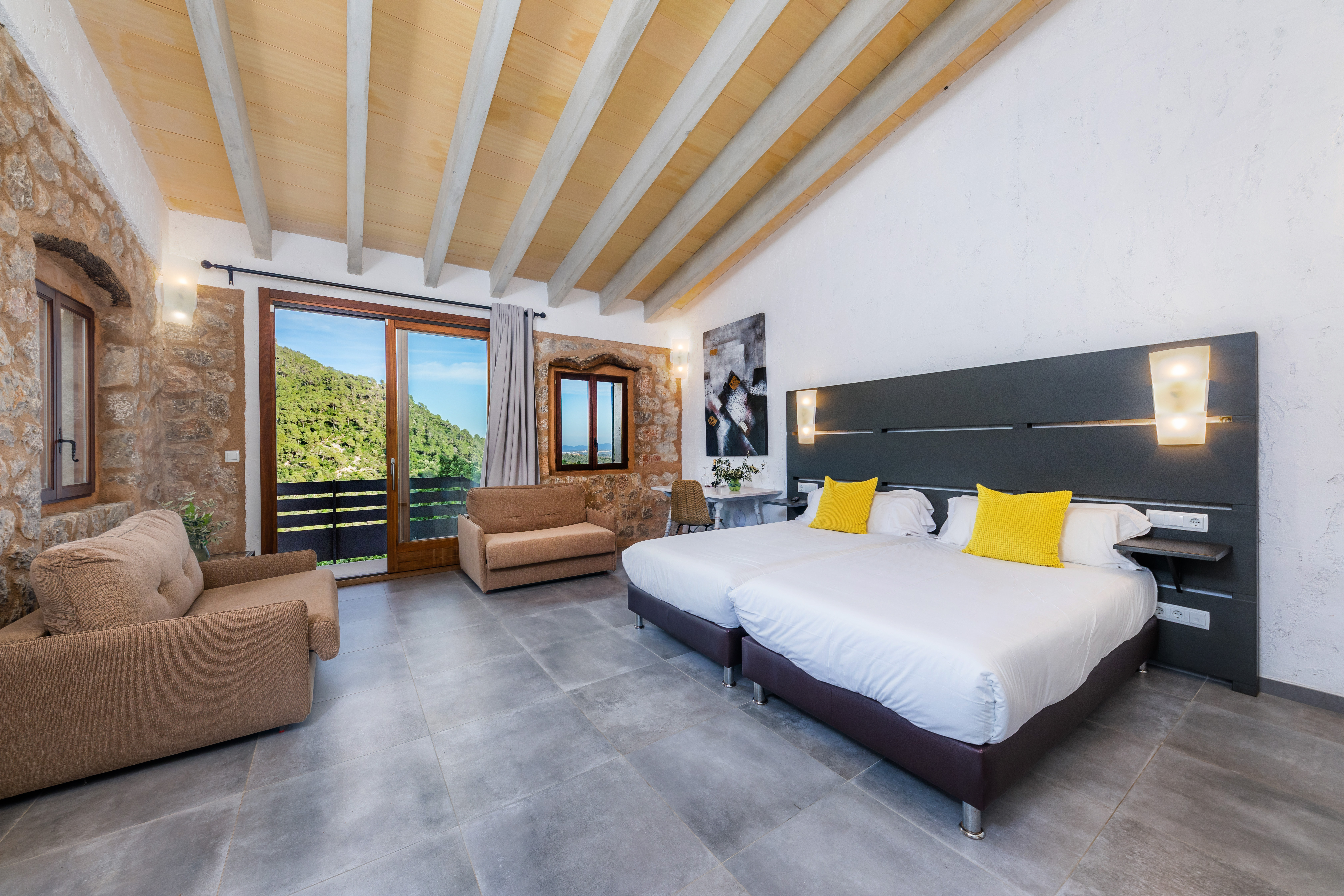 Double or Twin Superior