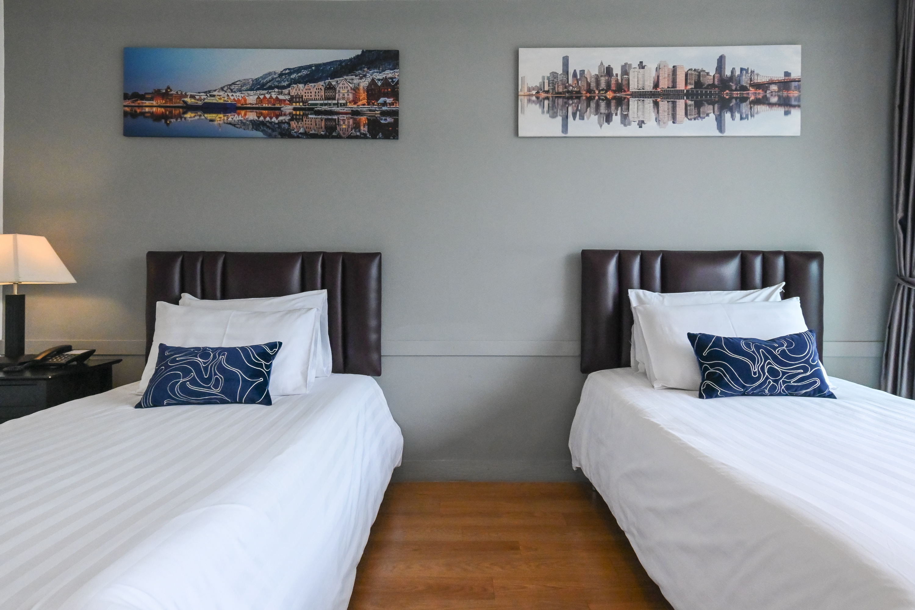 Double or Twin Deluxe