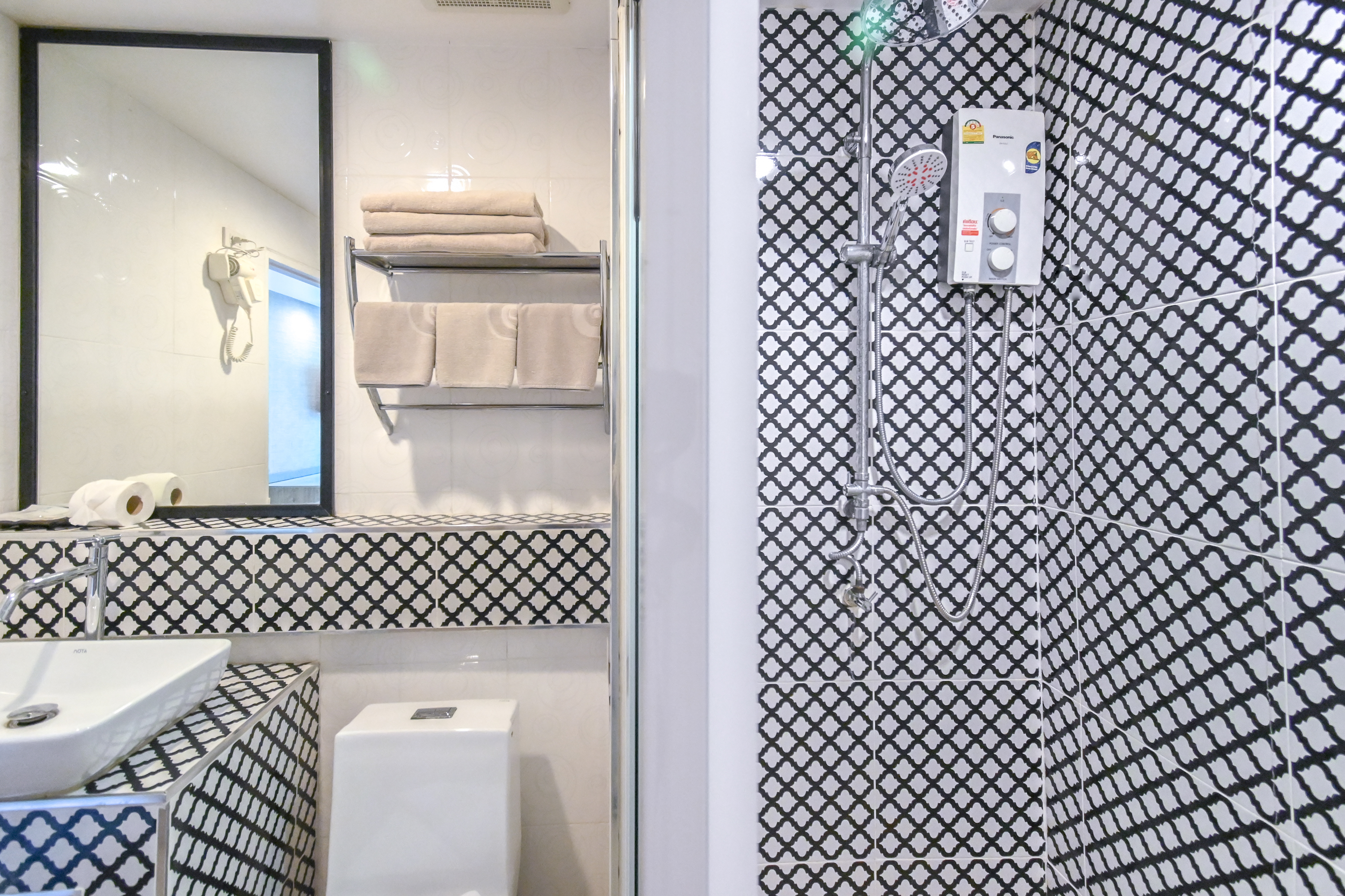 Double or Twin Deluxe