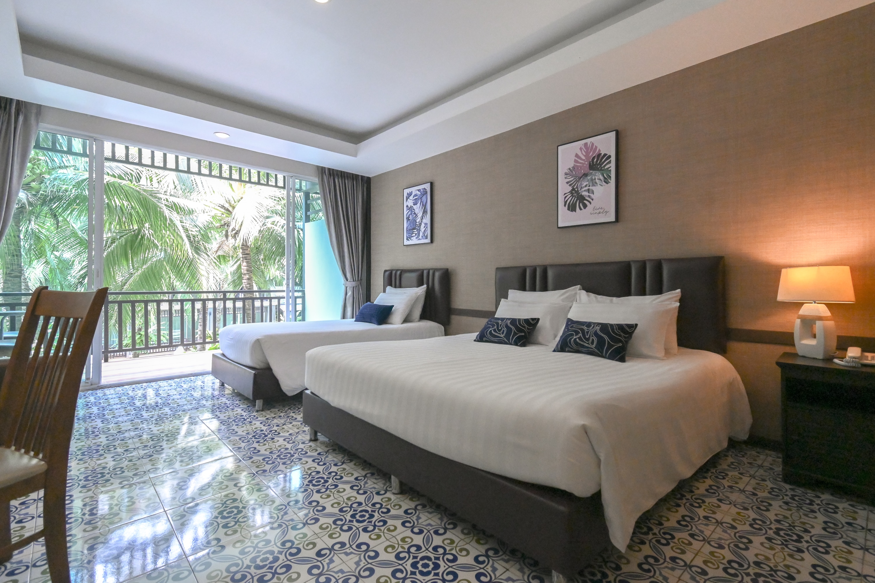 Triple Deluxe Pool View