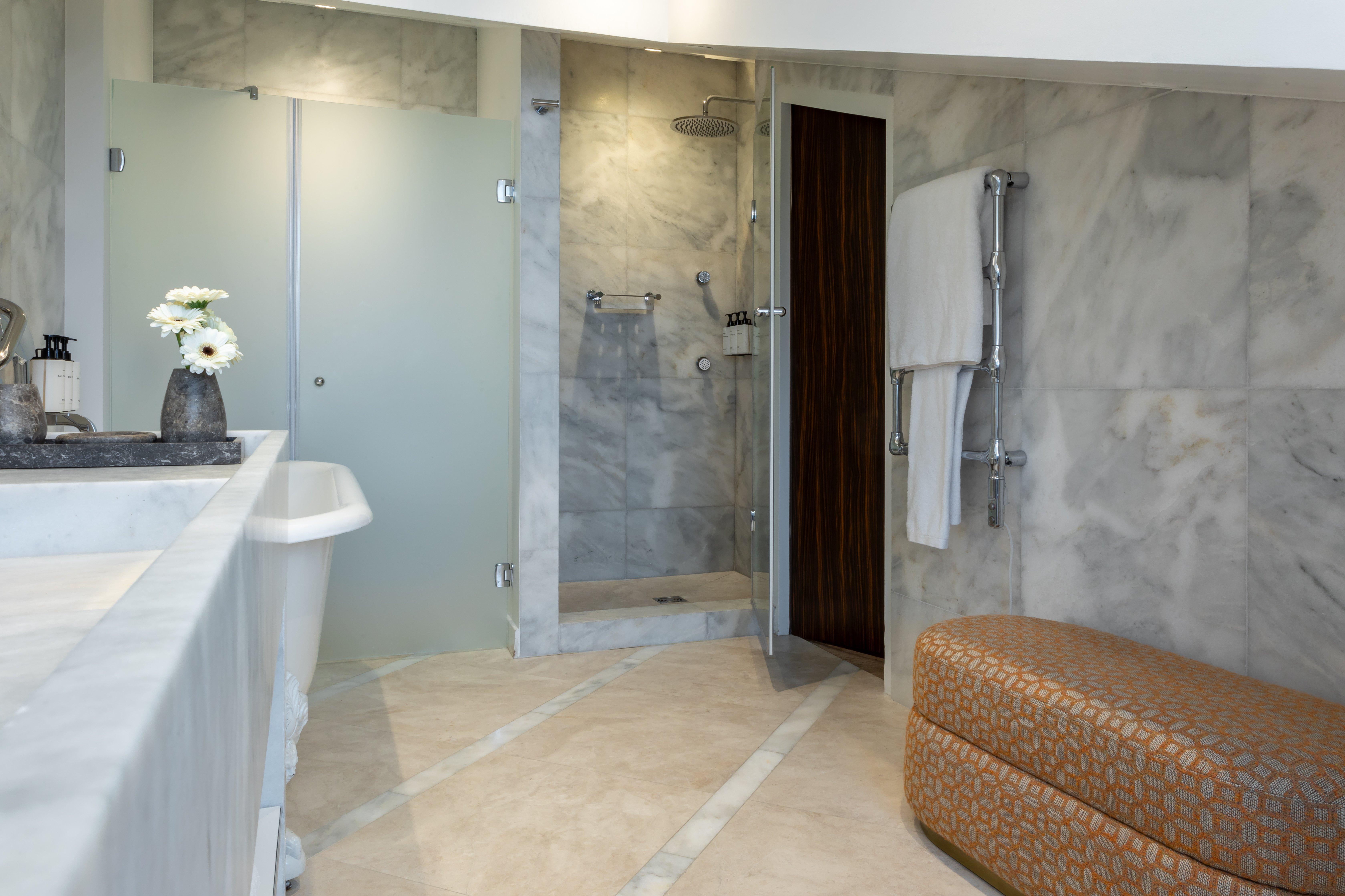 Junior Suite with Views