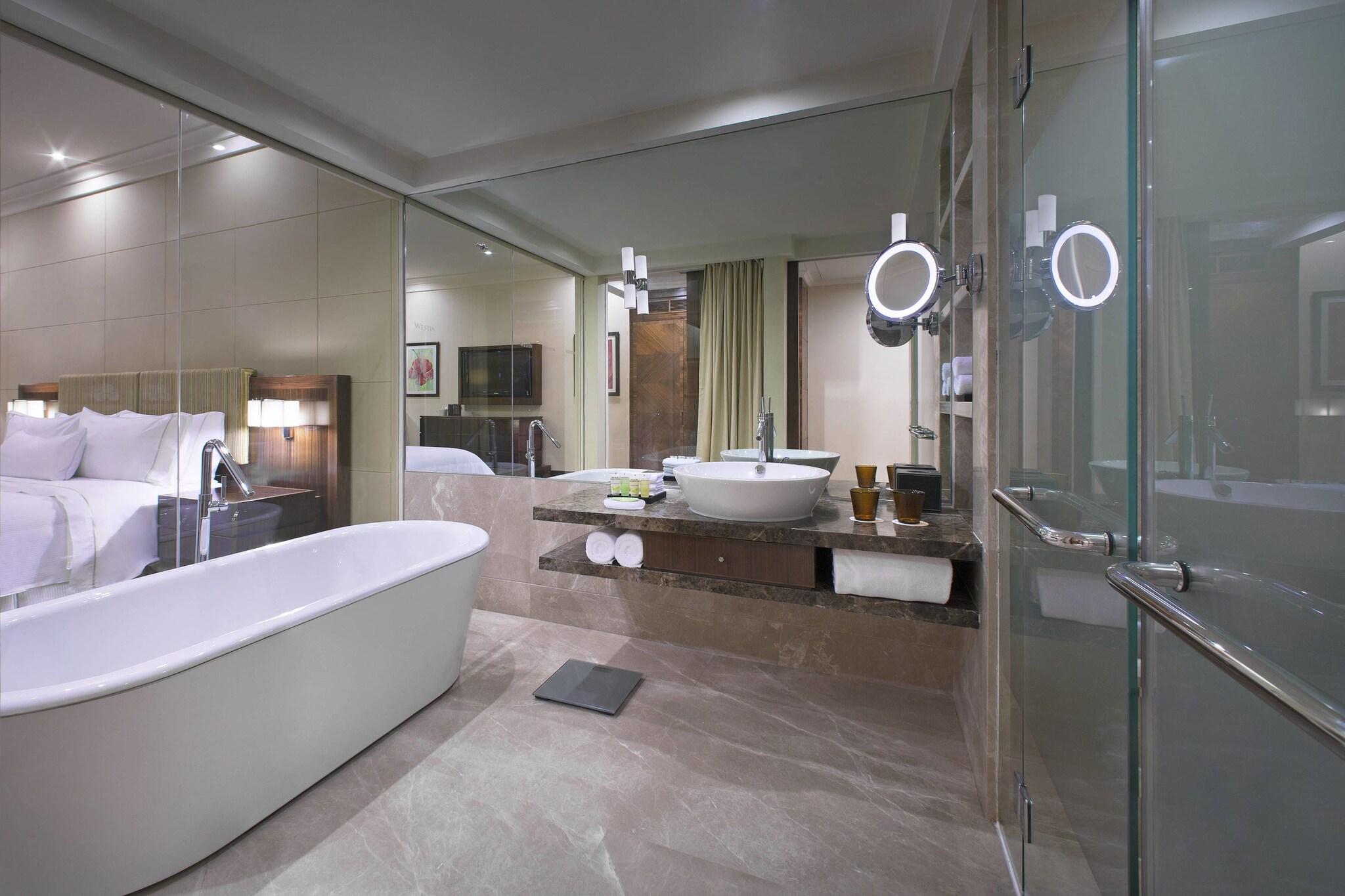 Double Executive King Bed