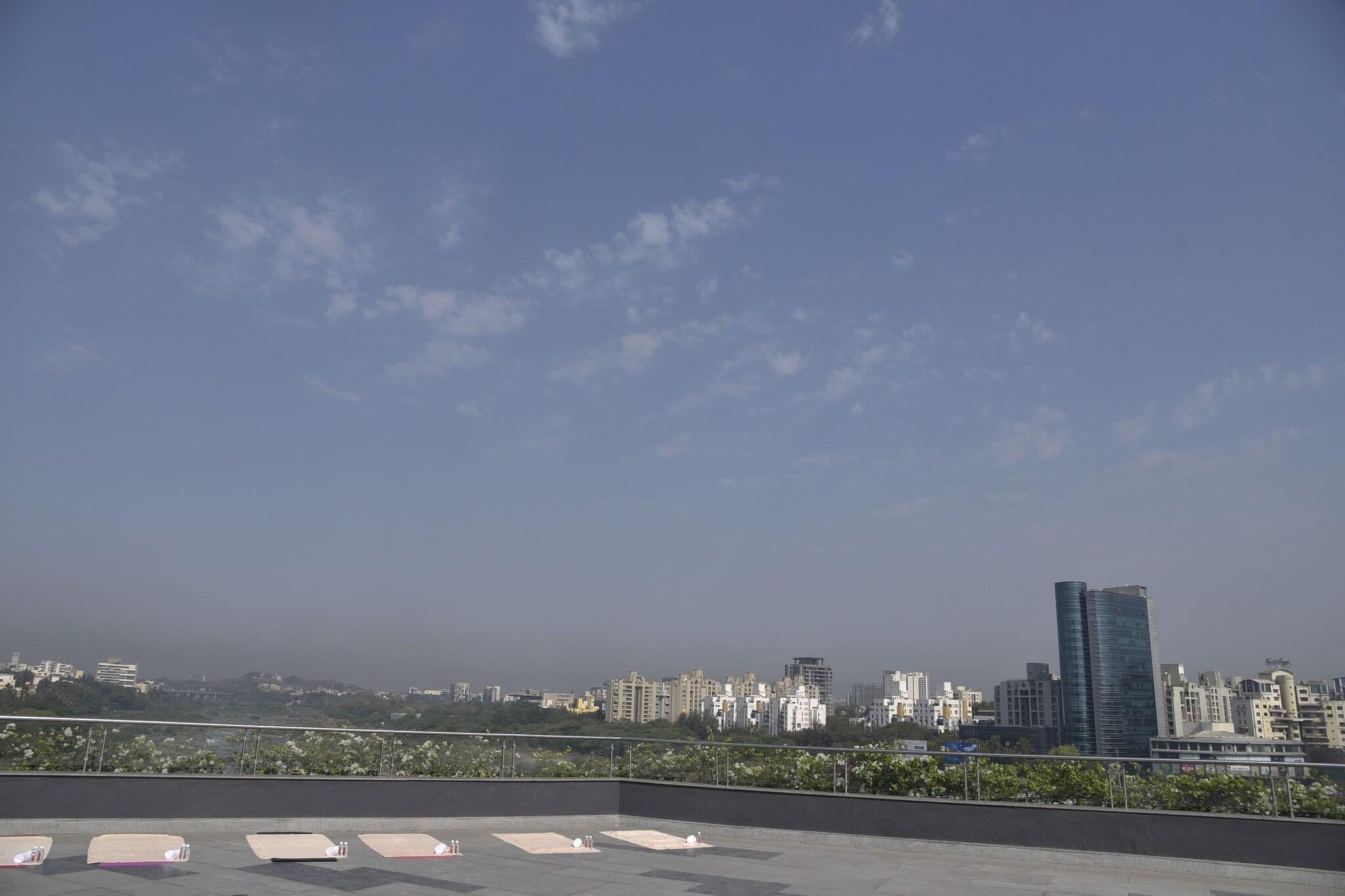 Double Queen Size Bed