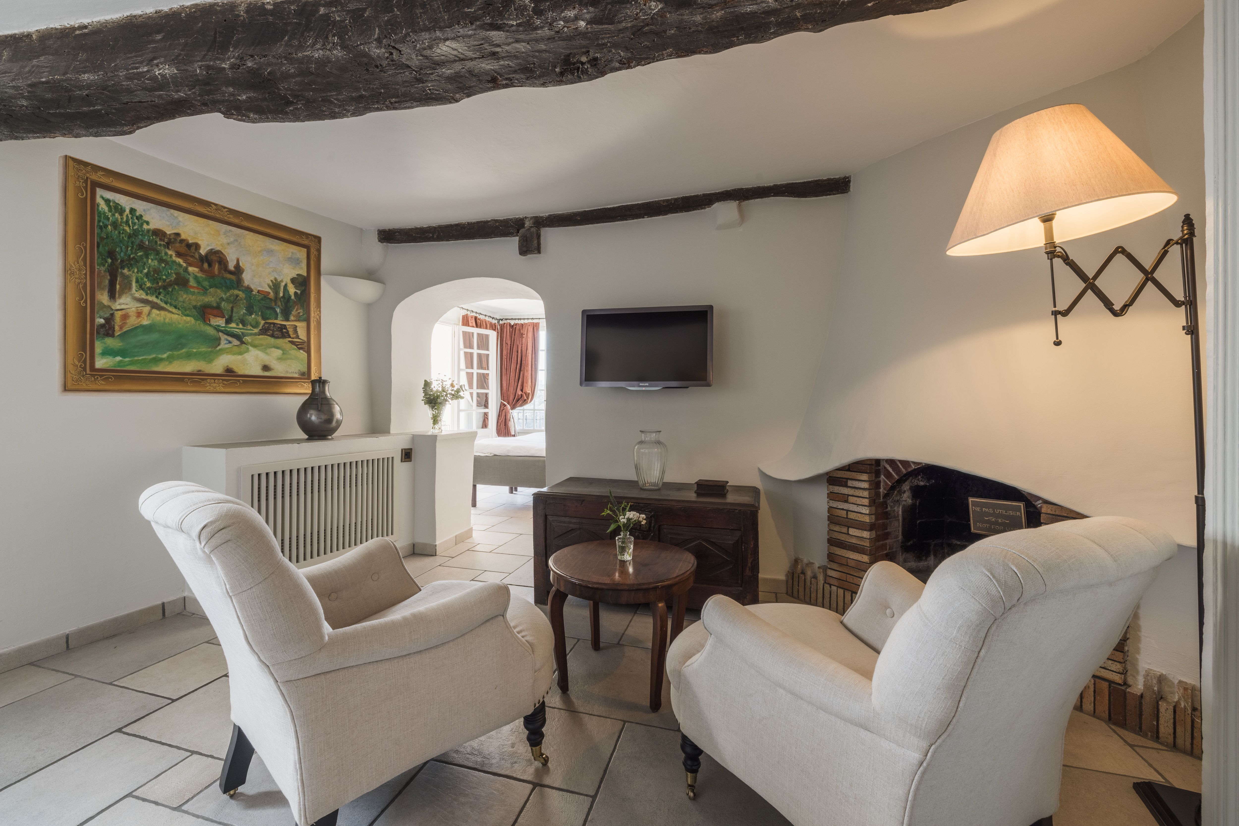 Junior Suite One Bedroom with Air Conditioning