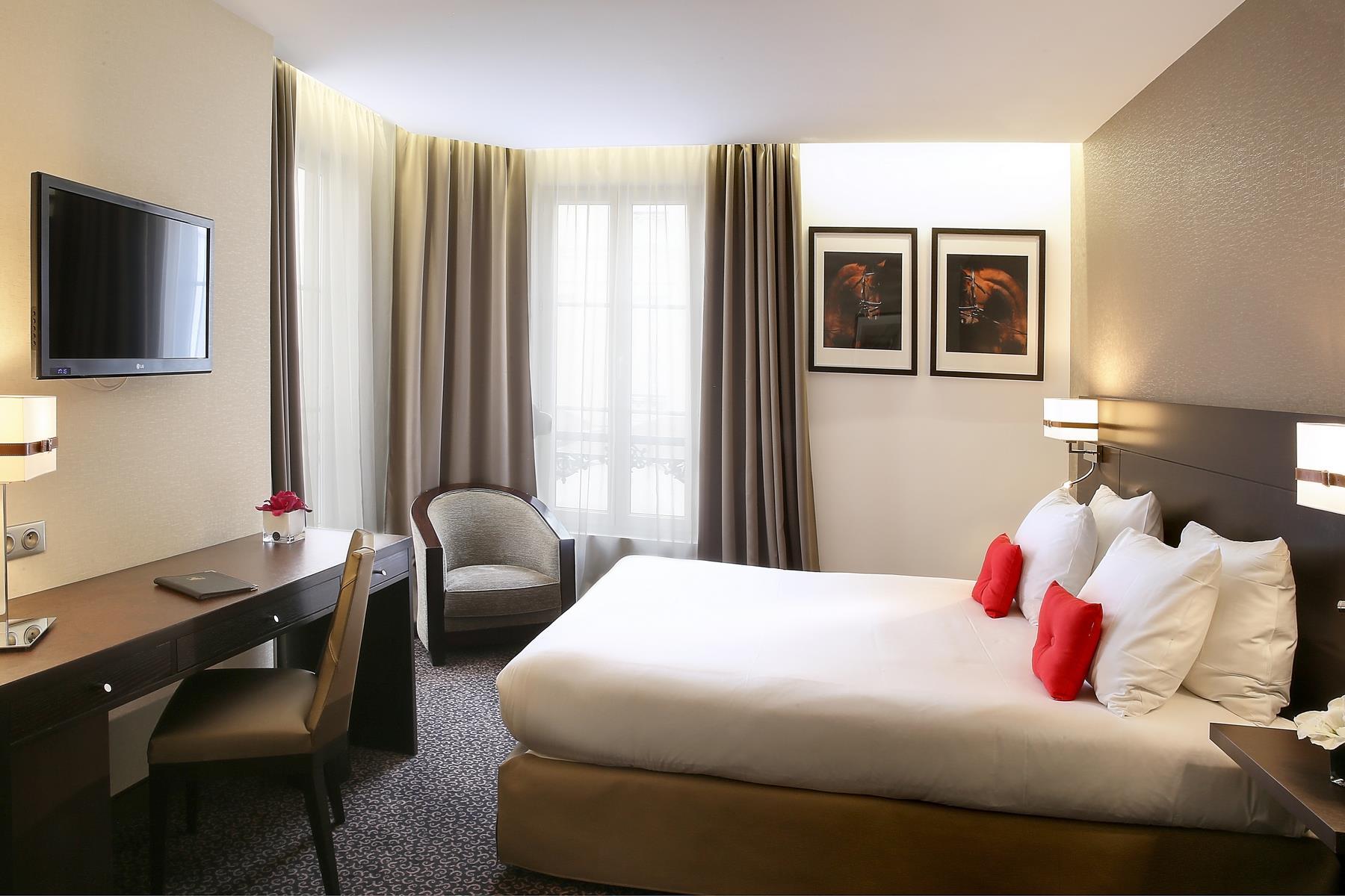 Double Queen Bed Non Smoking