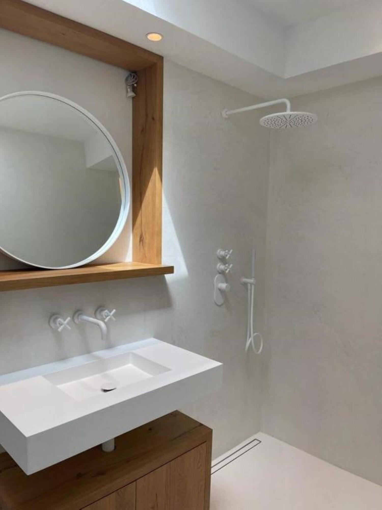 Villa Deluxe King Bed