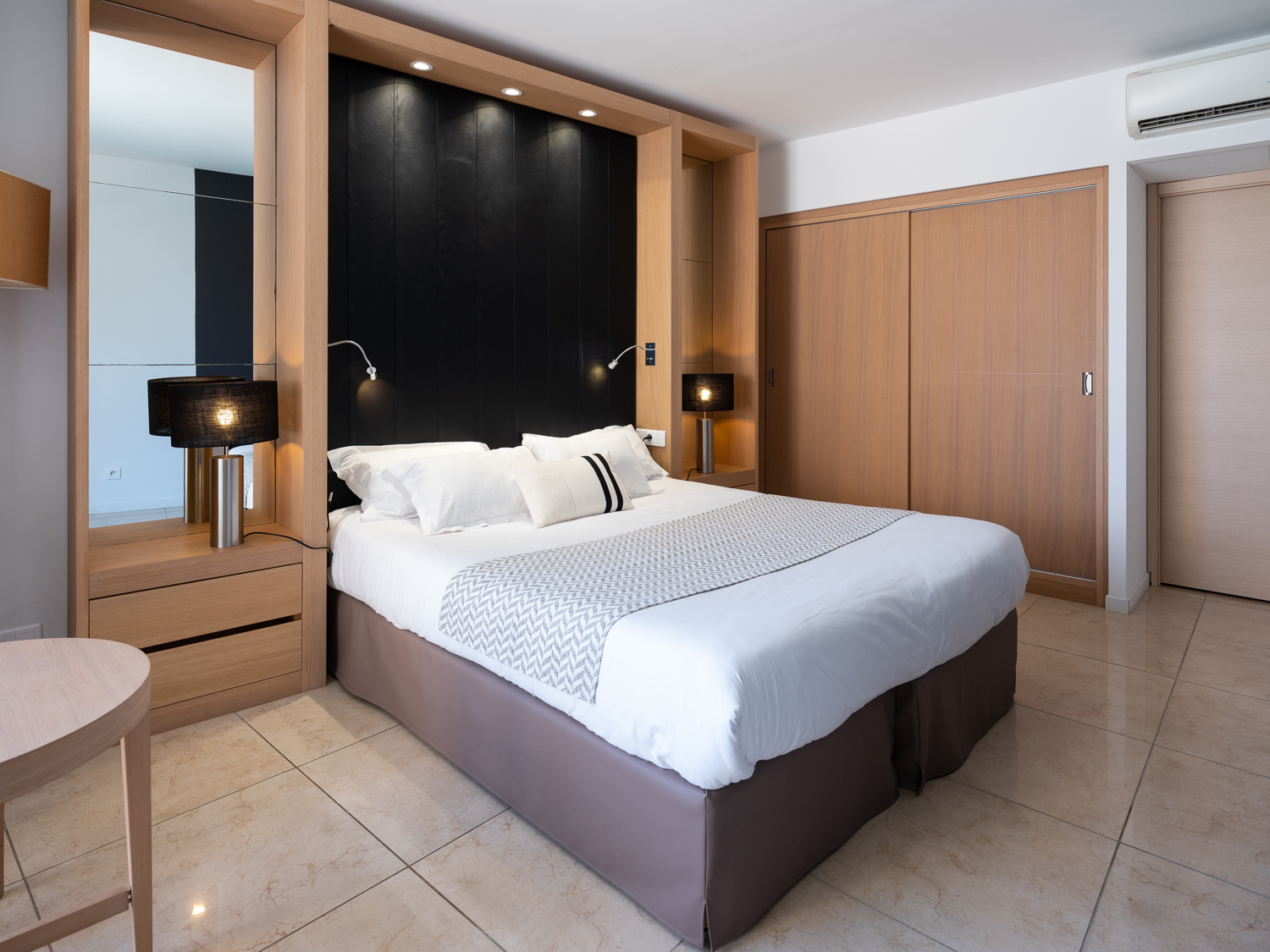 Double or Twin Standard