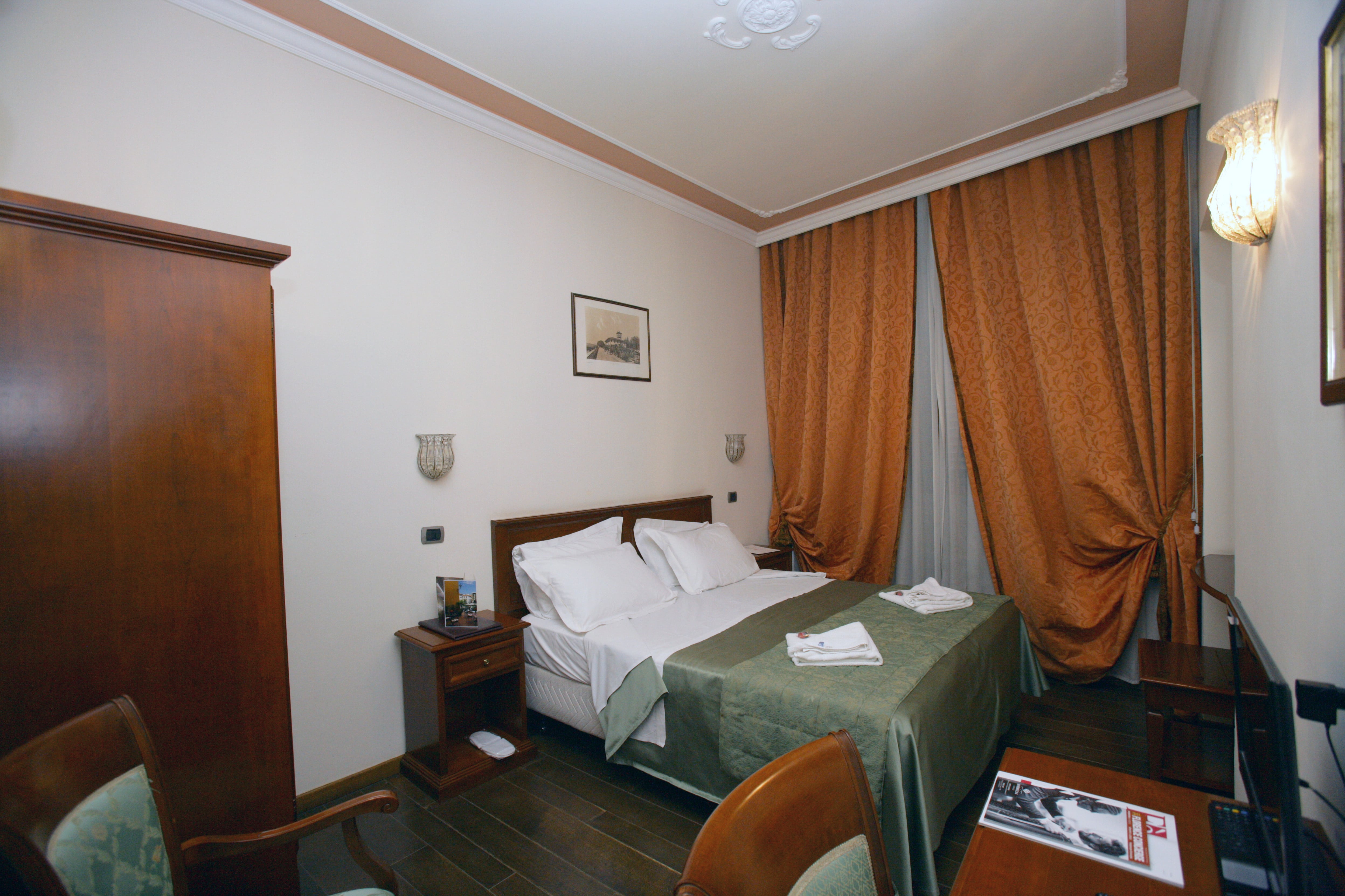 Double Single Superior