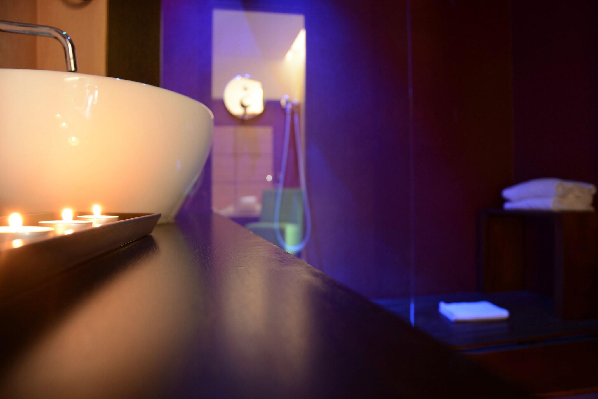 Double Single Superior with Double Bed