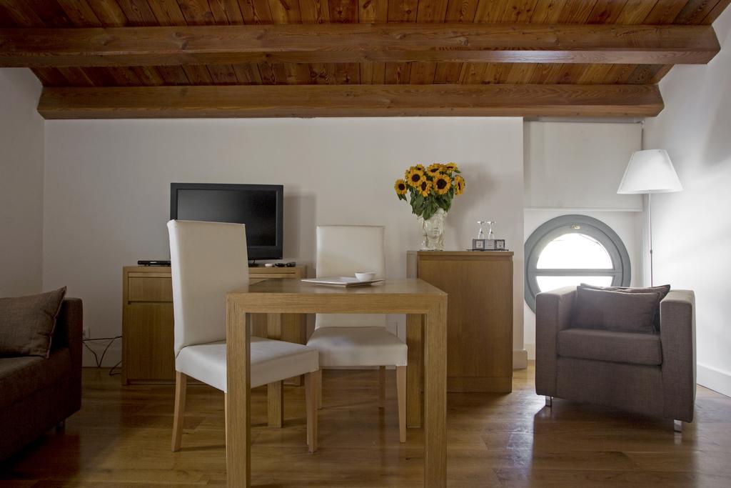 Double or Twin Deluxe