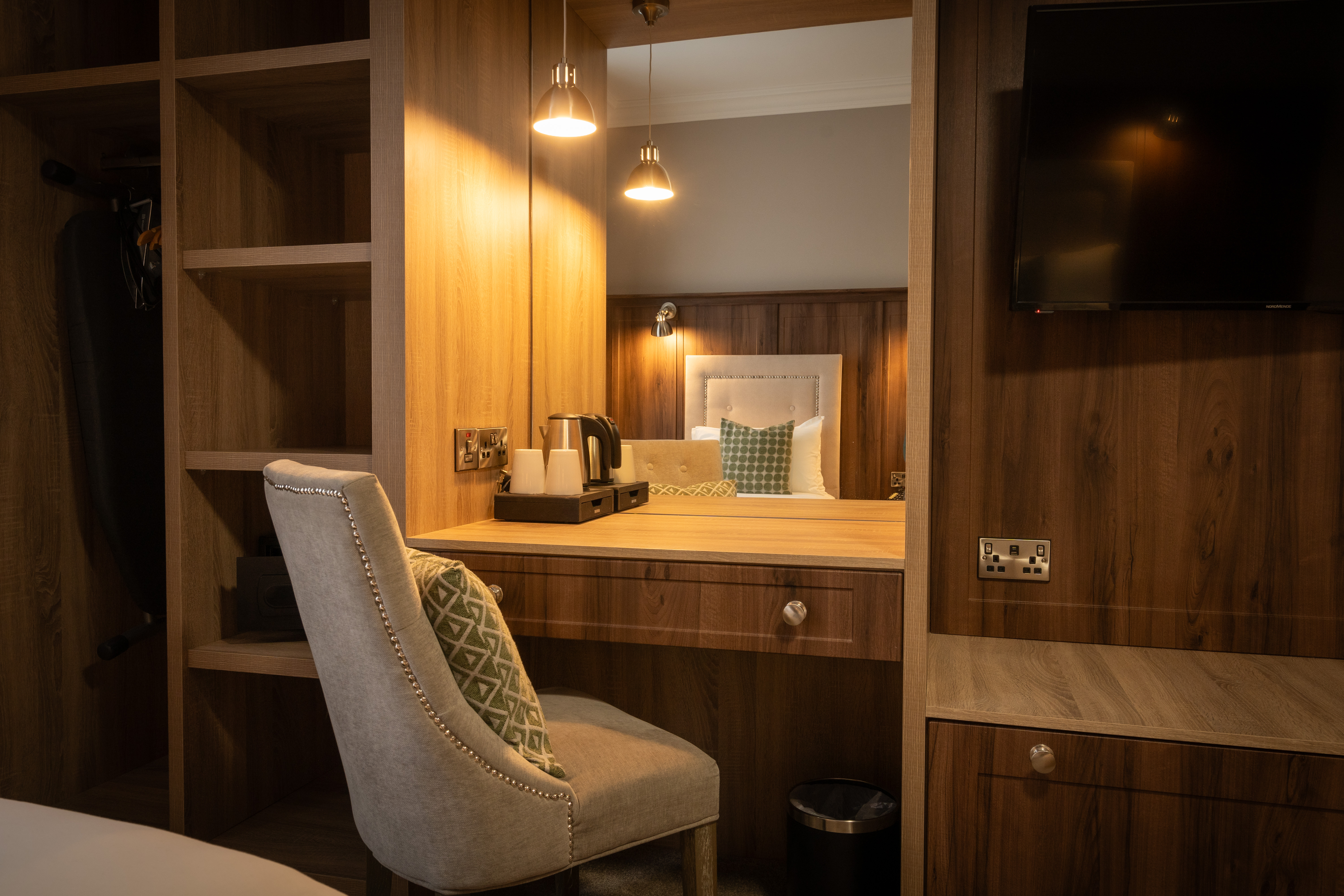 Double or Twin Executive