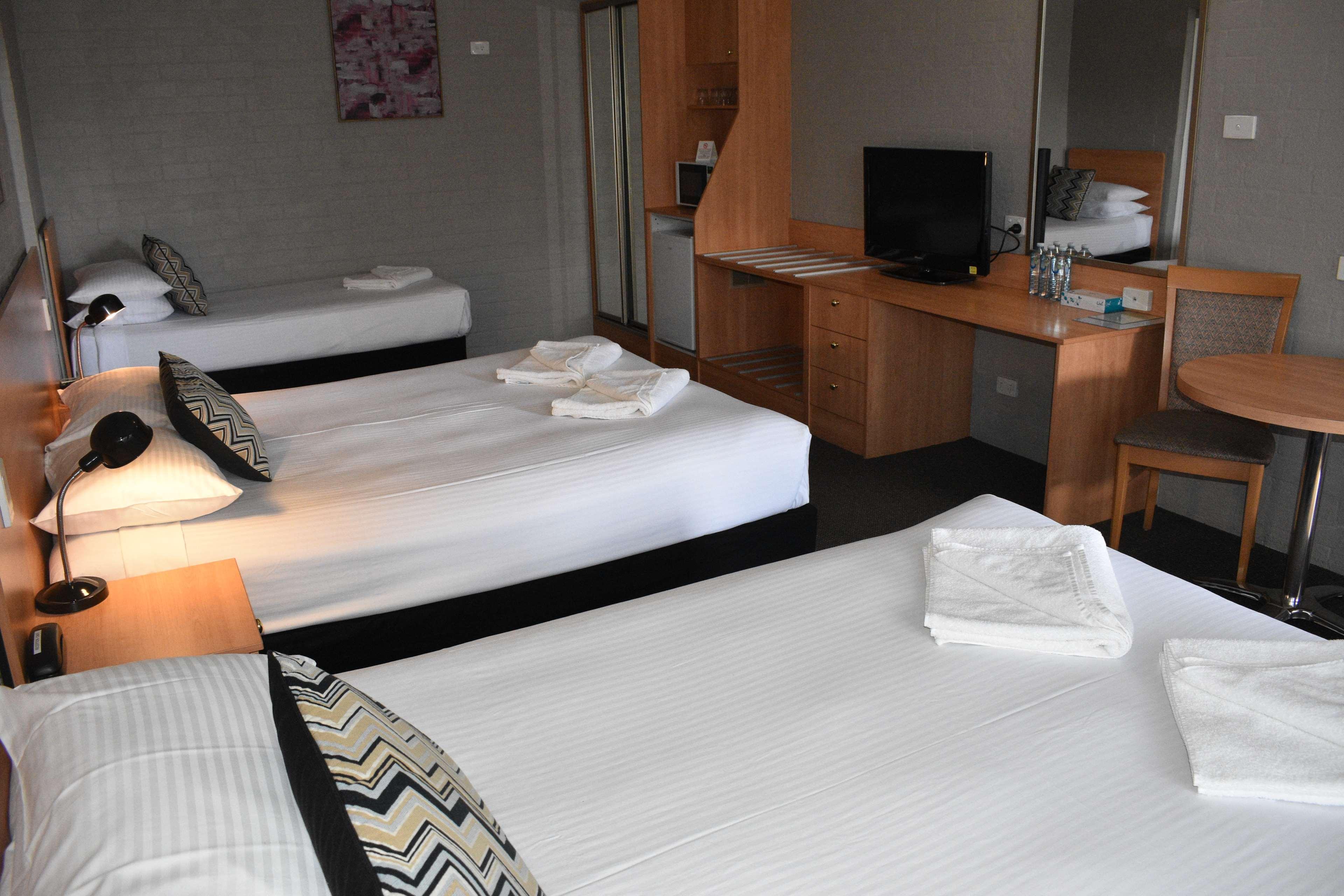 Family Room Two Queen Beds