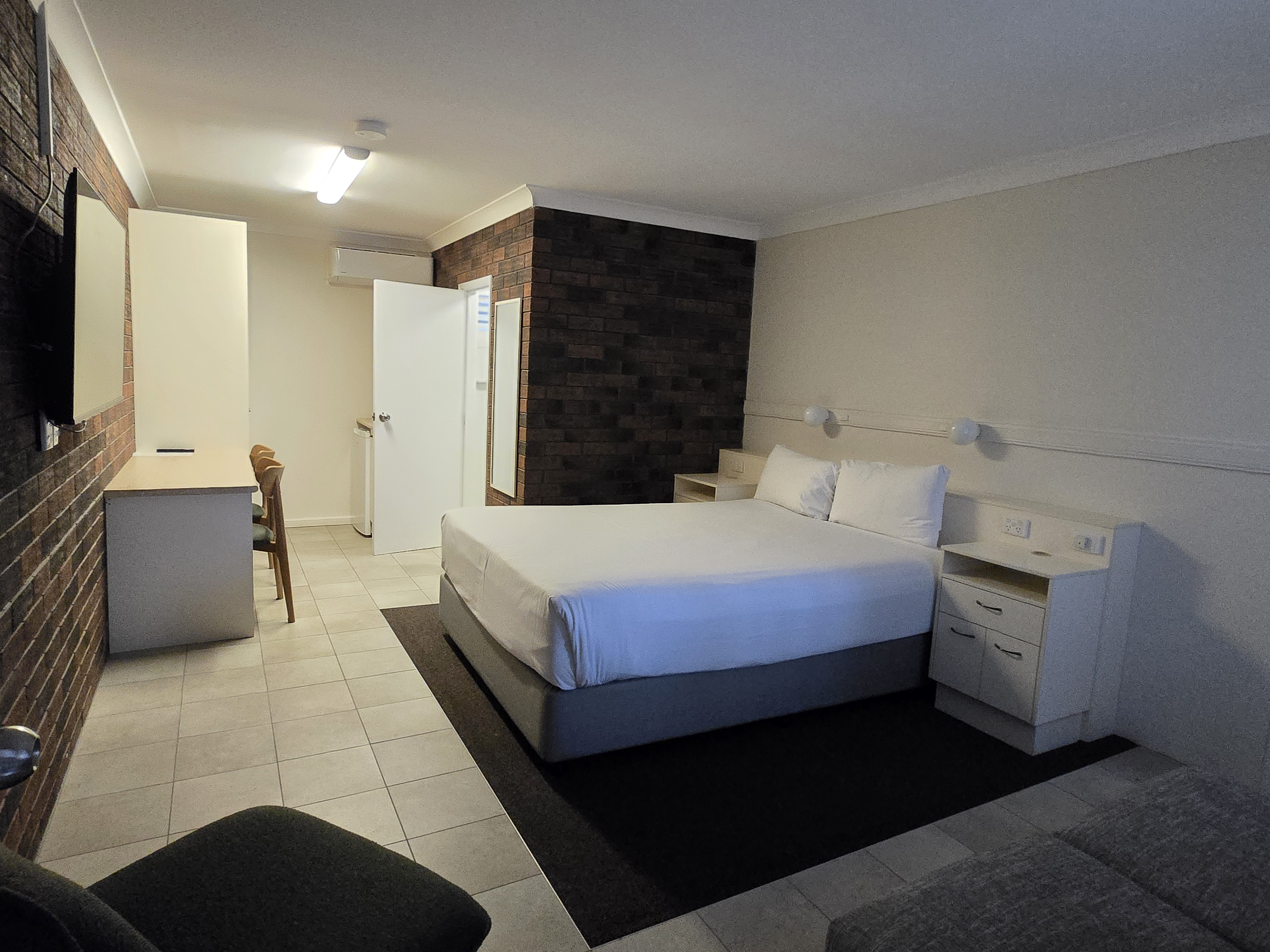 Suite Capacity 4 One Bedroom