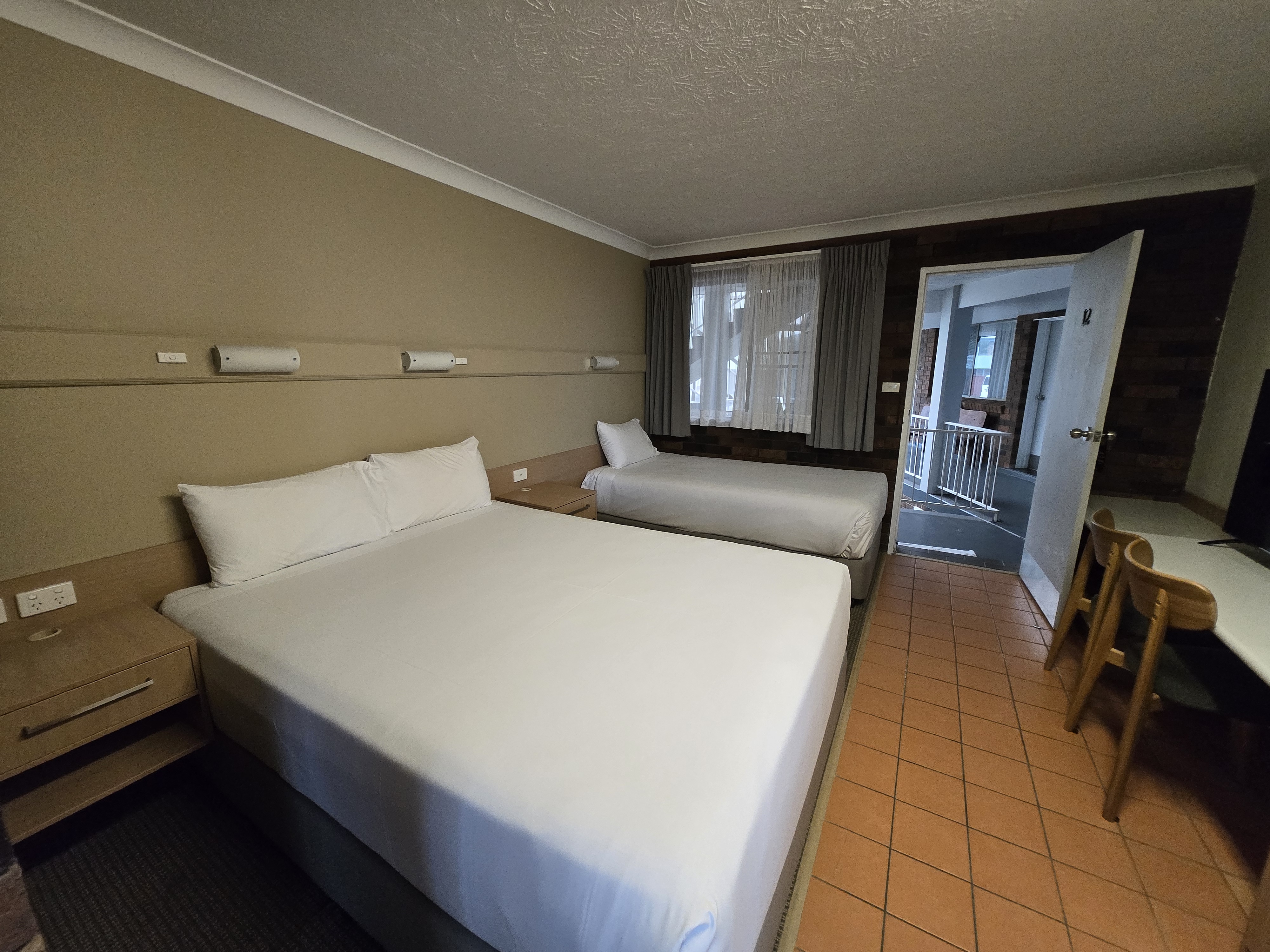 Suite Capacity 4 One Bedroom