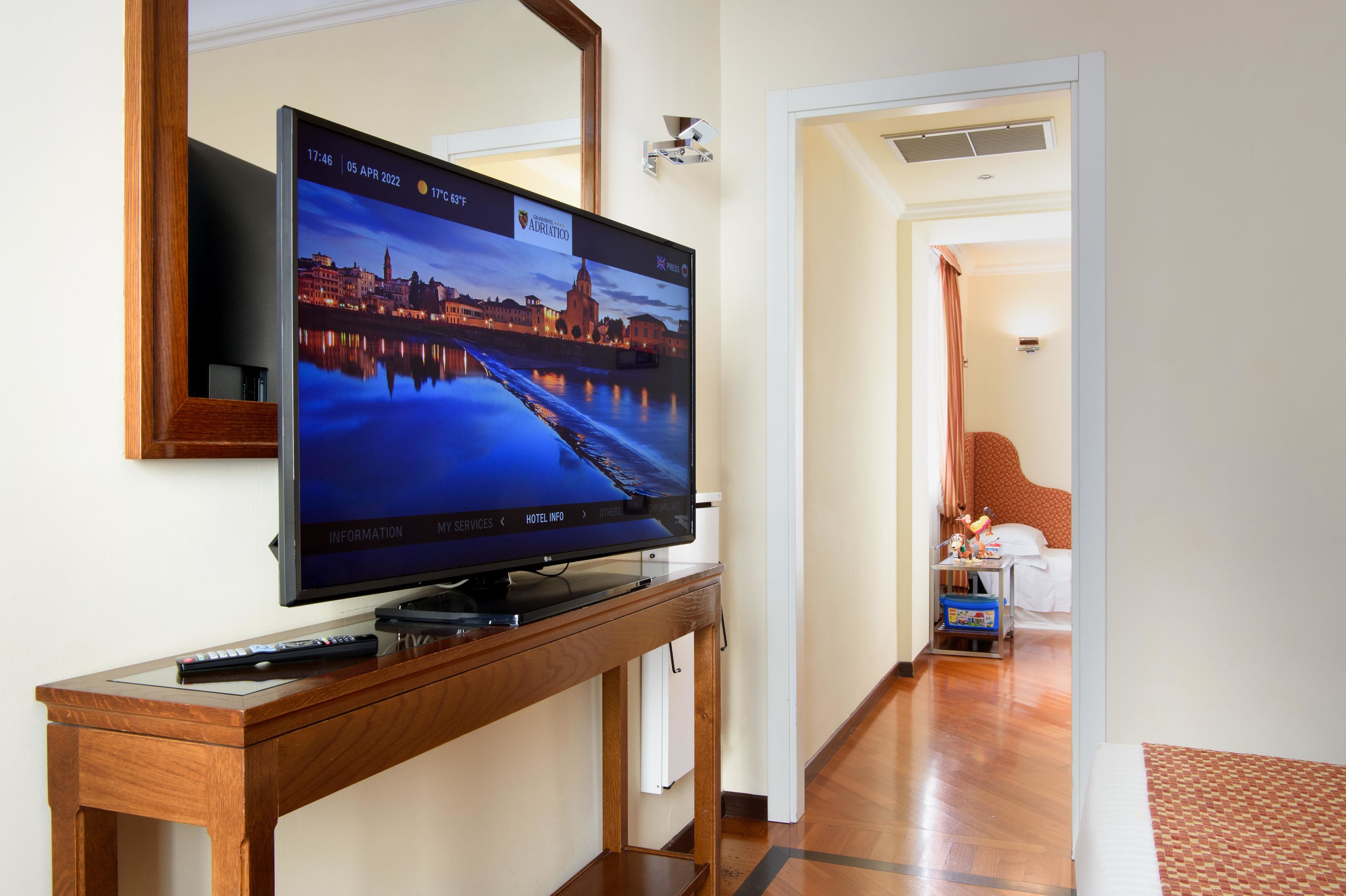 Family Room Superior