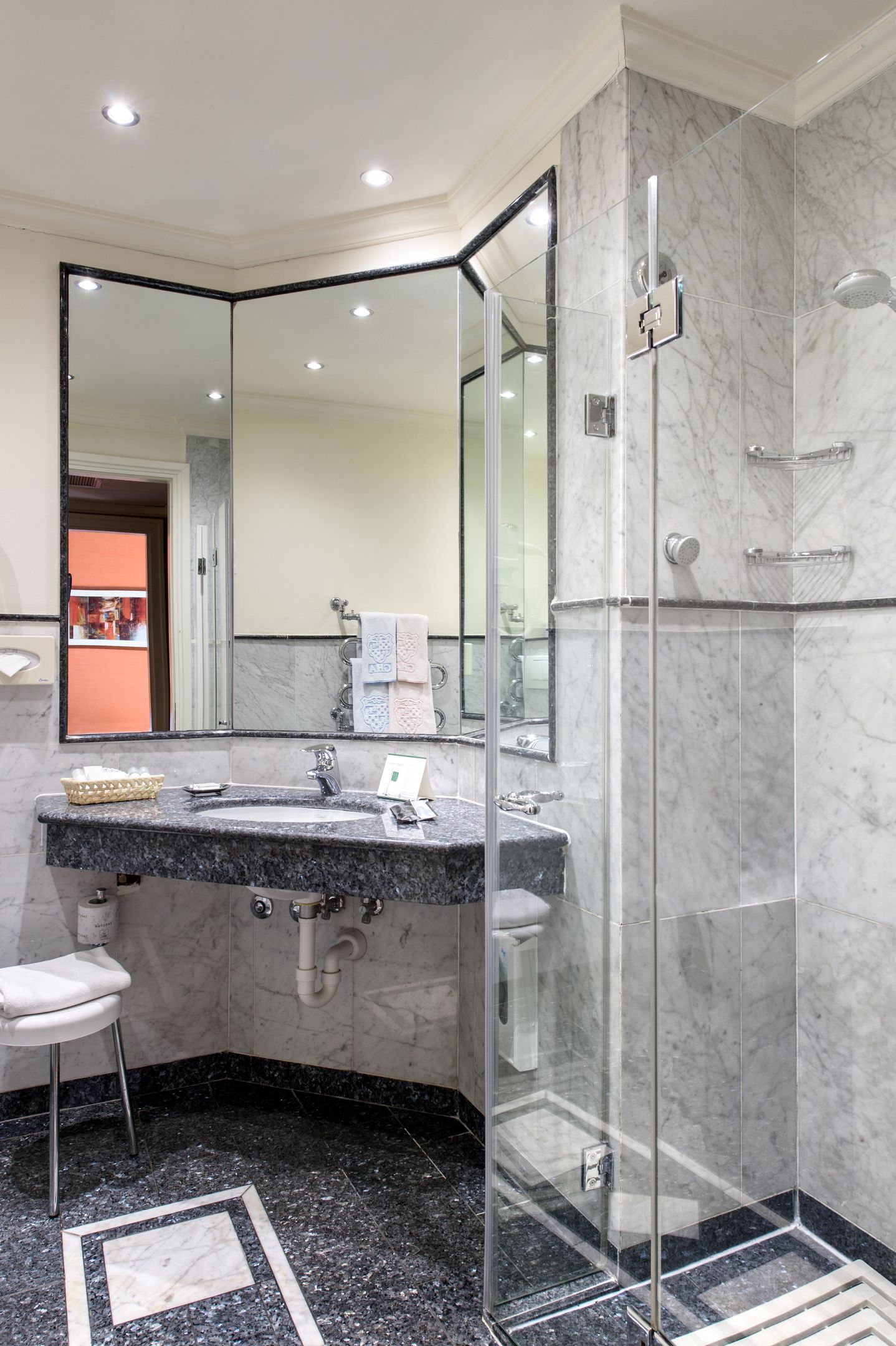 Family Room Superior