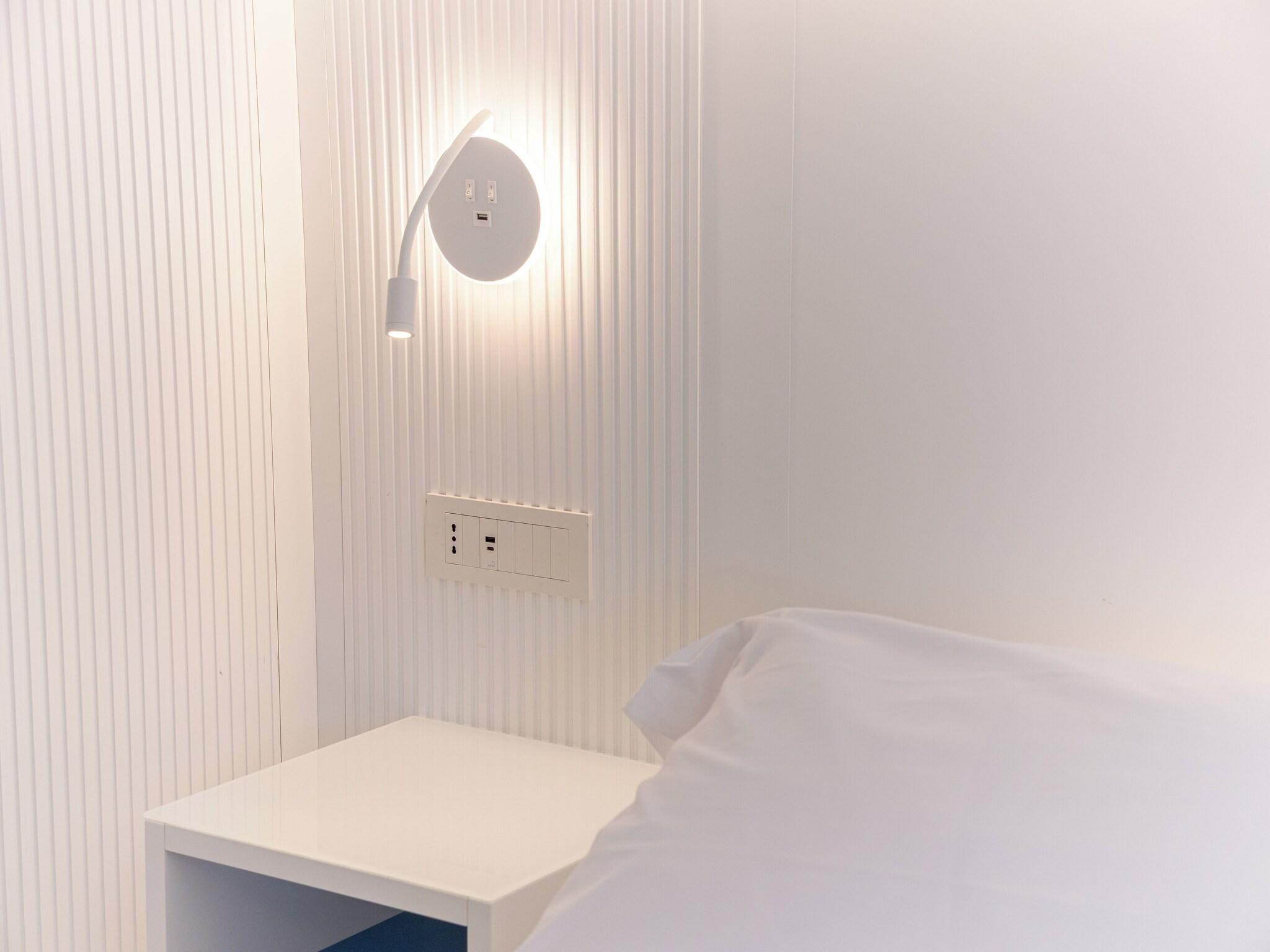 Quadruple King Bed One Bedroom 