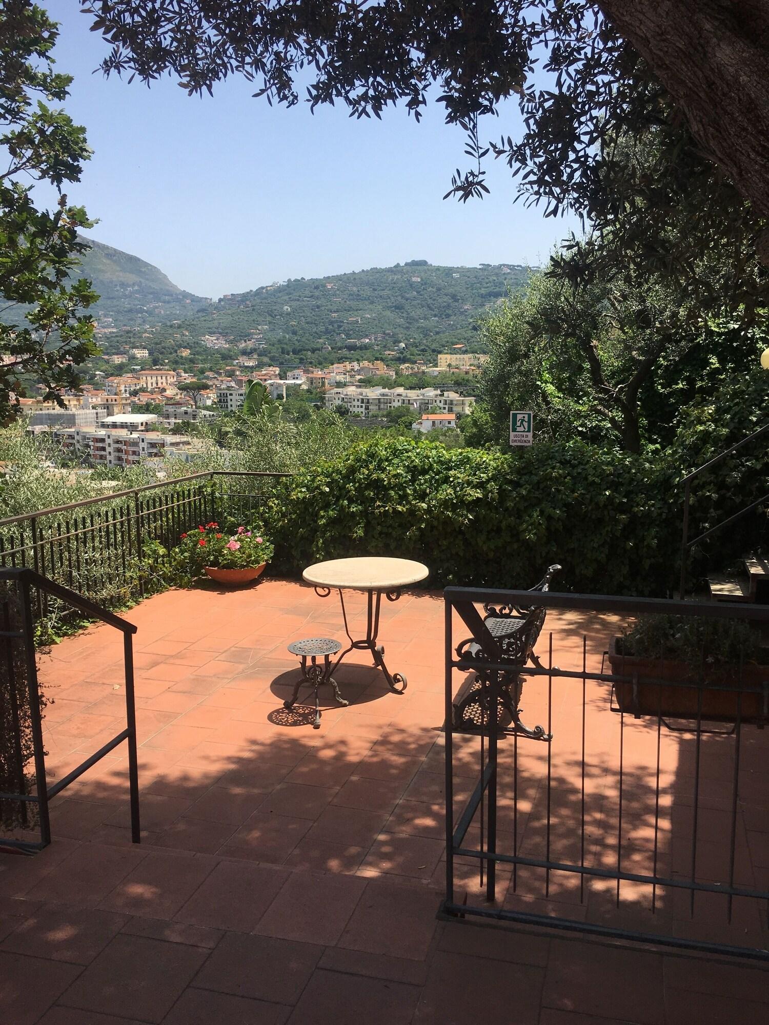 Double Queen Size Bed