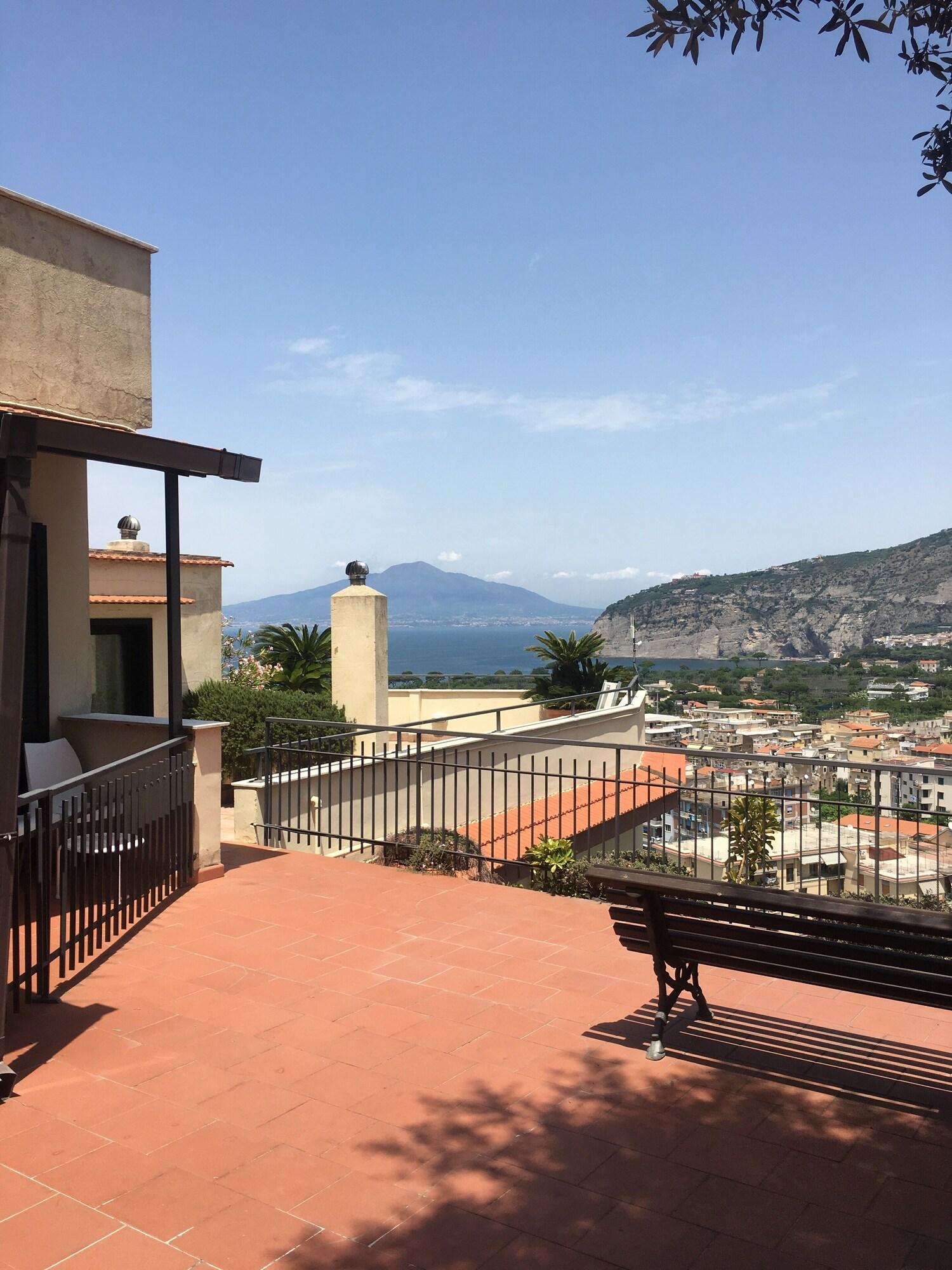 Double Queen Size Bed