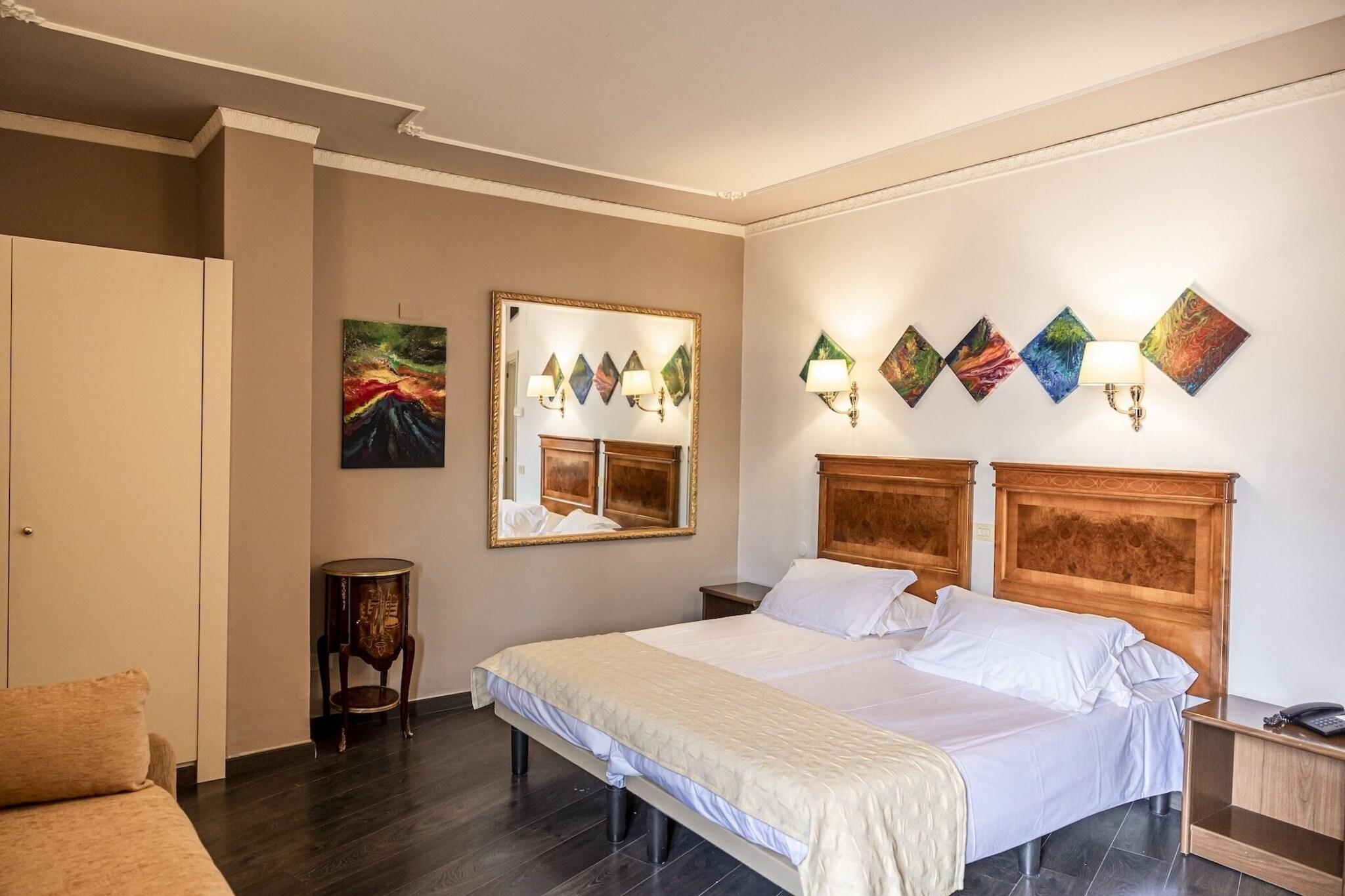 Quadruple Two Double Beds One Bedroom 