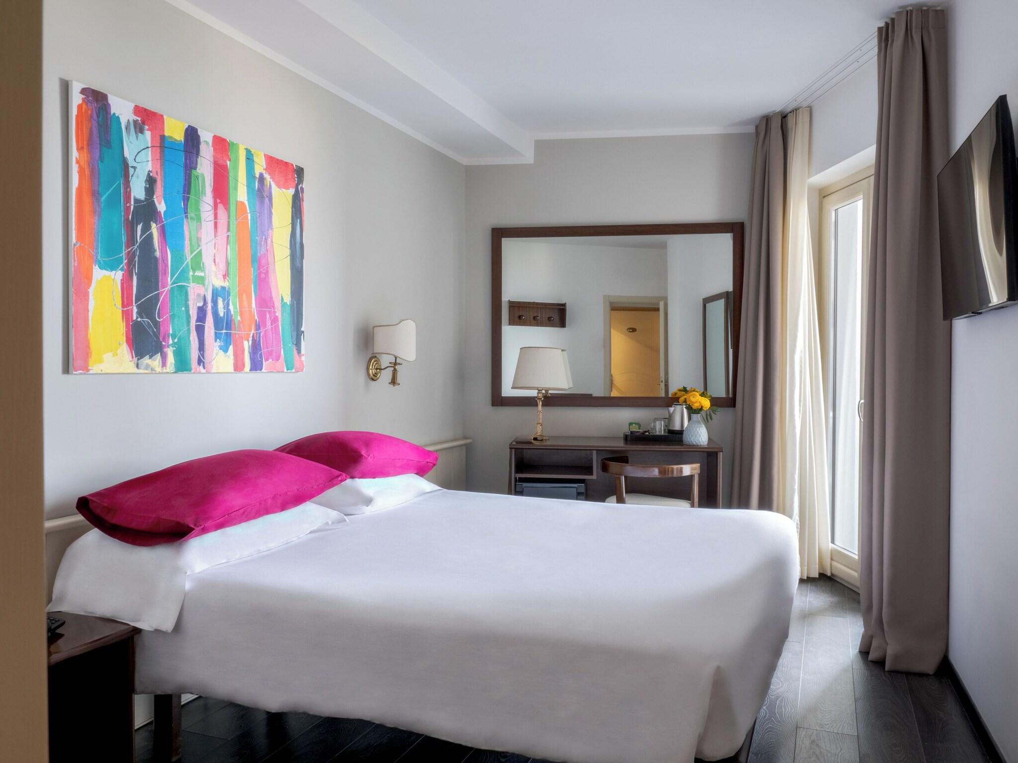 Double Queen Size Bed