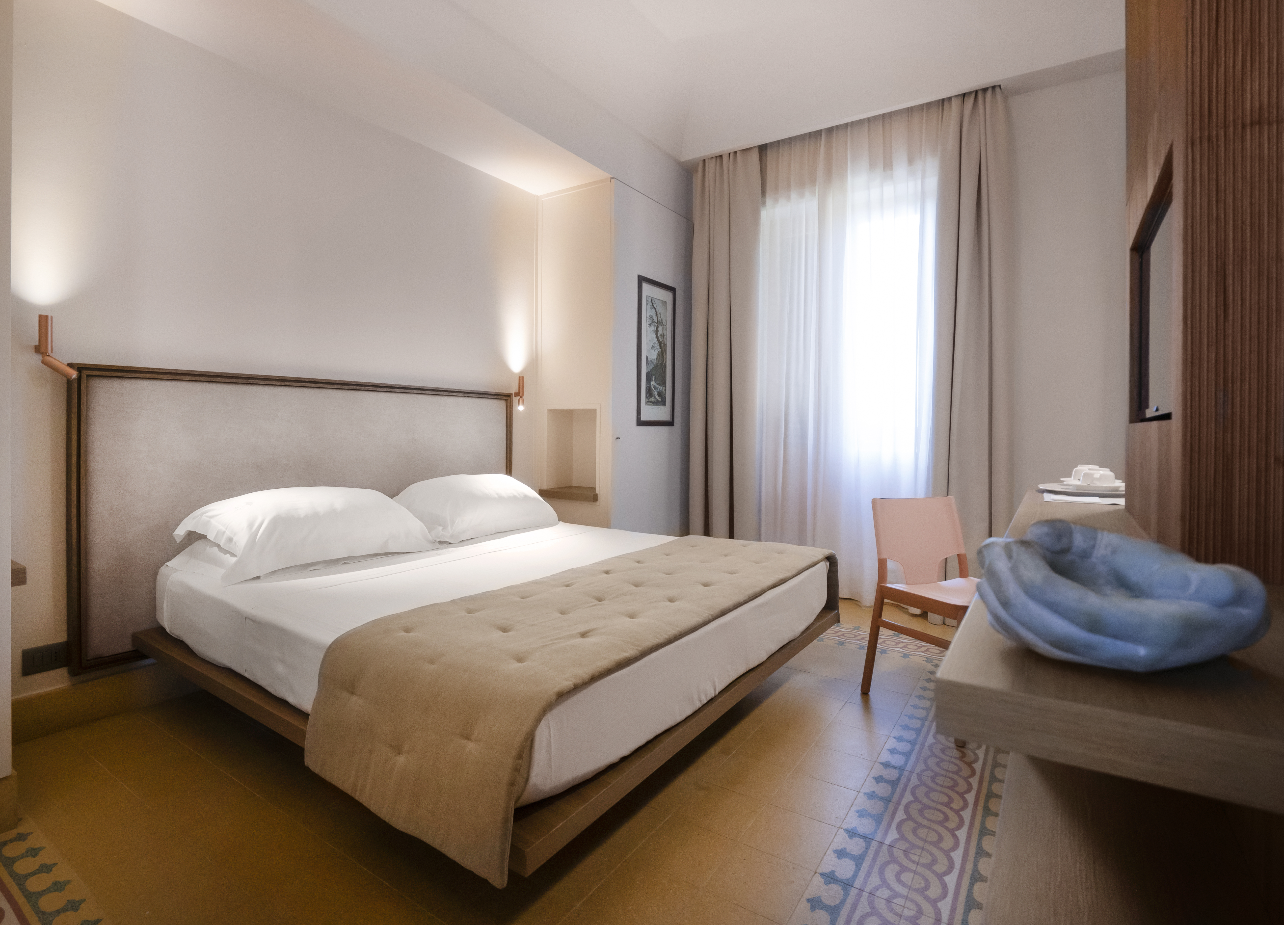 Double or Twin Standard