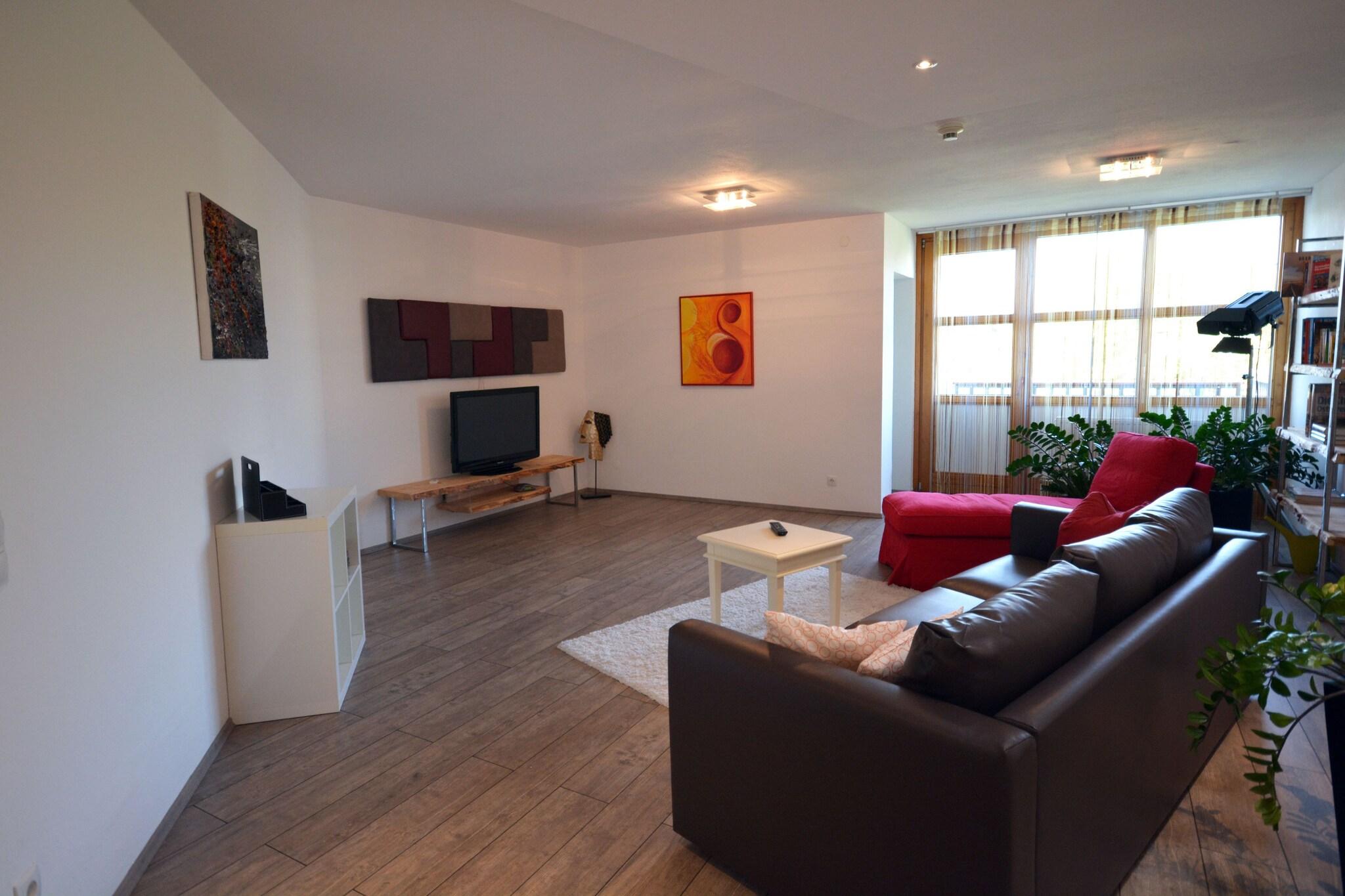 Apartment Queen Size Bed