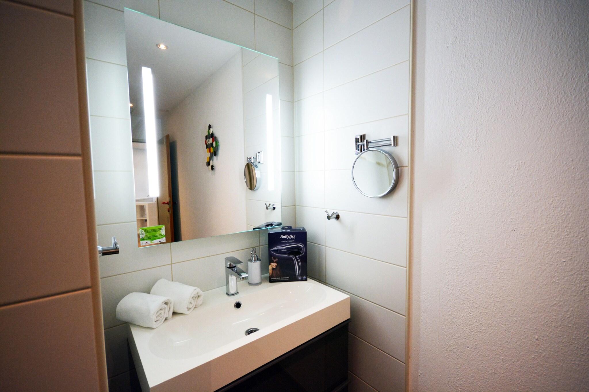 Apartment Queen Size Bed