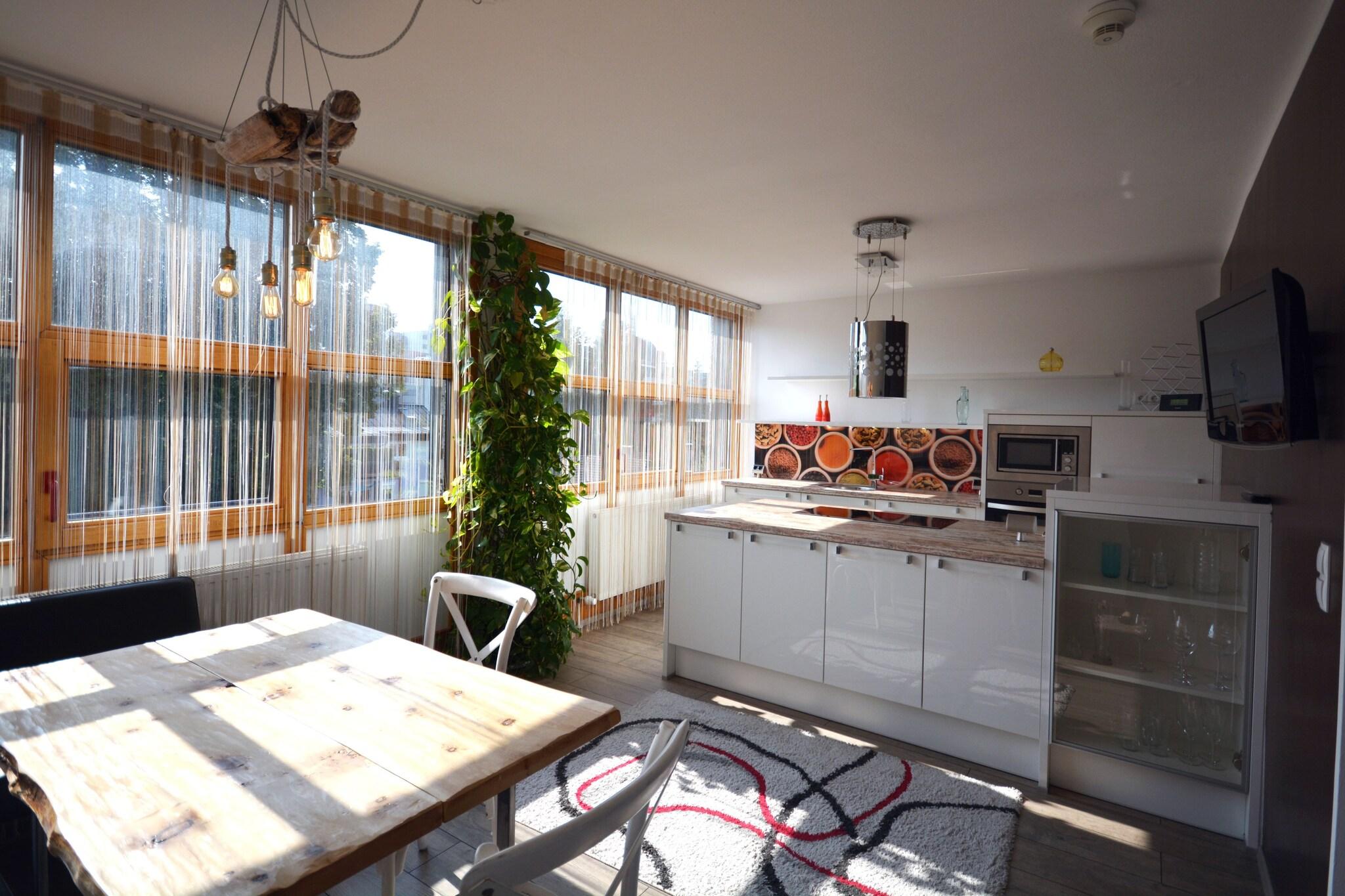 Apartment Queen Size Bed