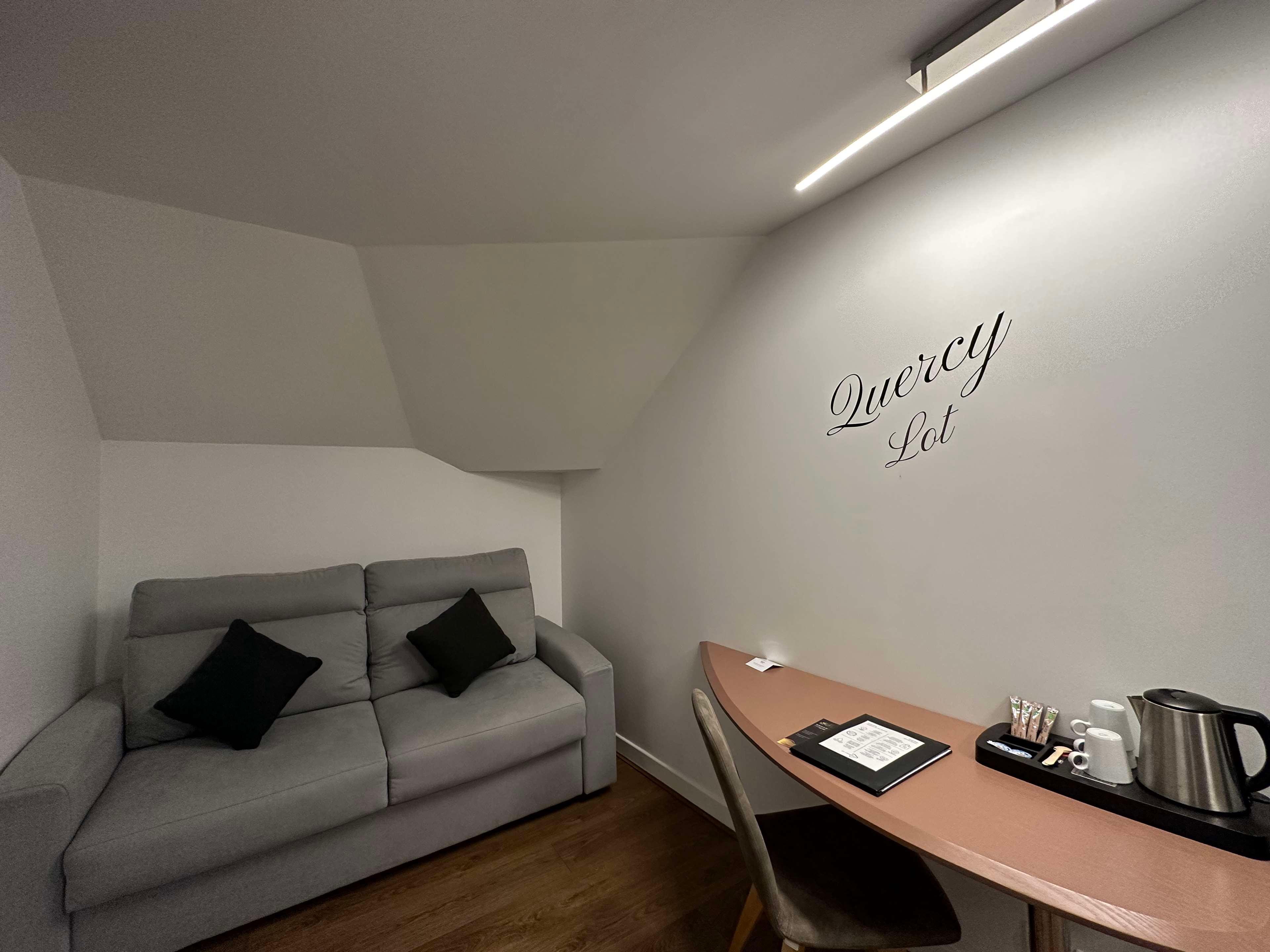 Family Room Three Beds