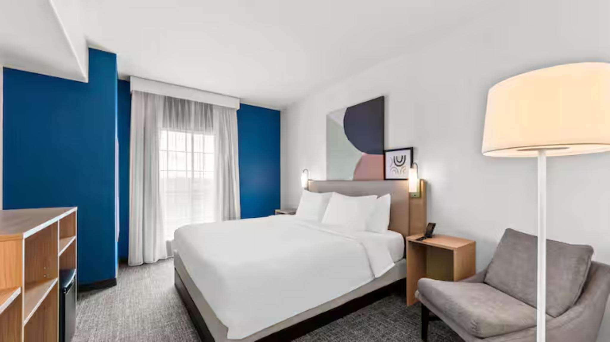 Studio King Size Bed