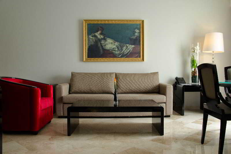 Junior Suite Standard