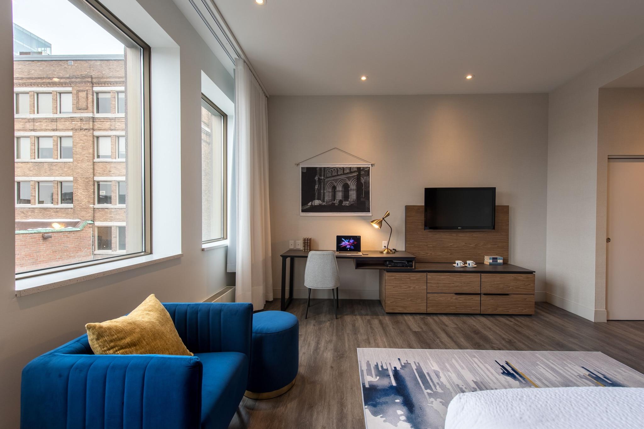 Double King Bed Non Smoking