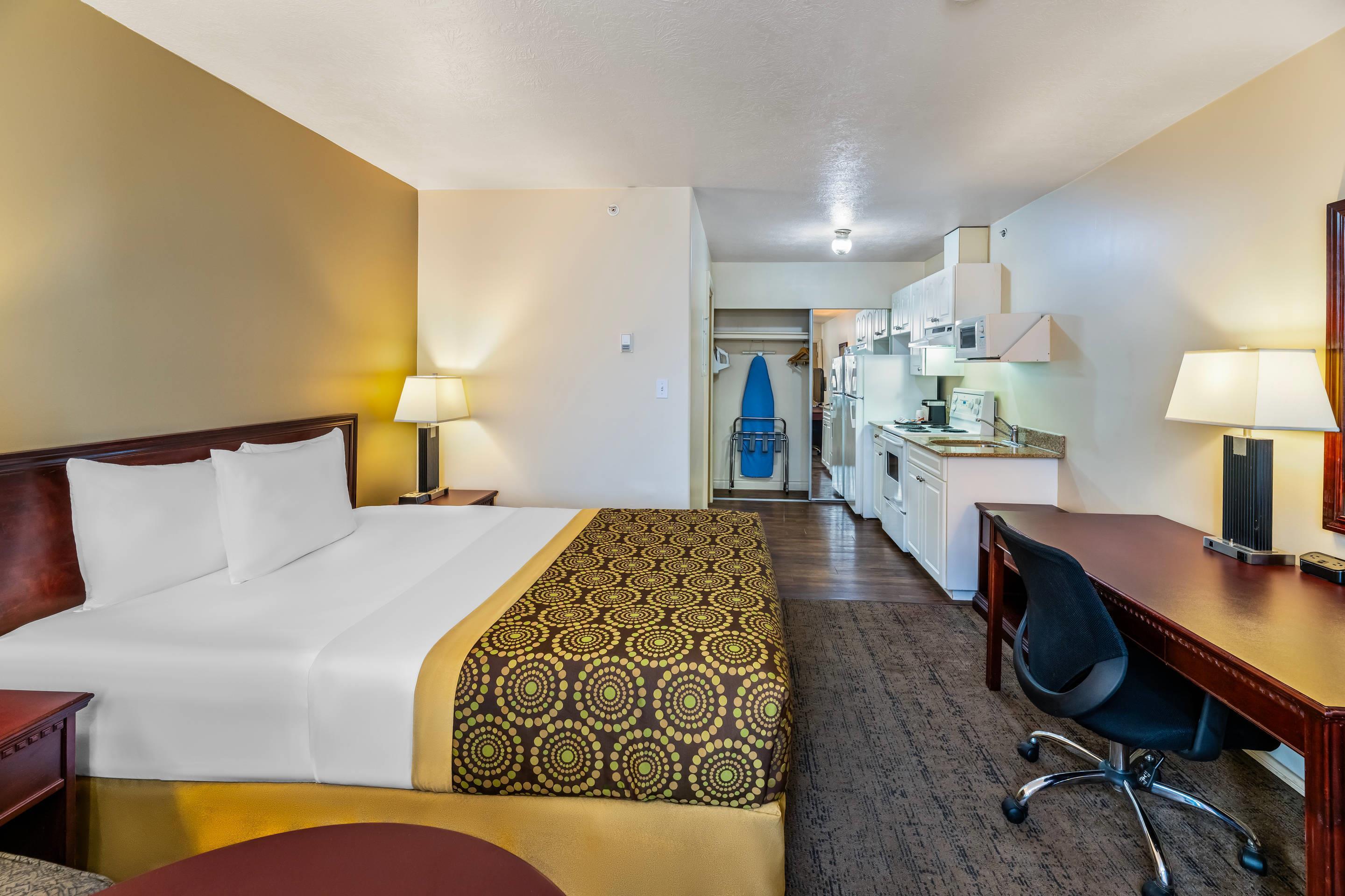 Double Queen Size Bed