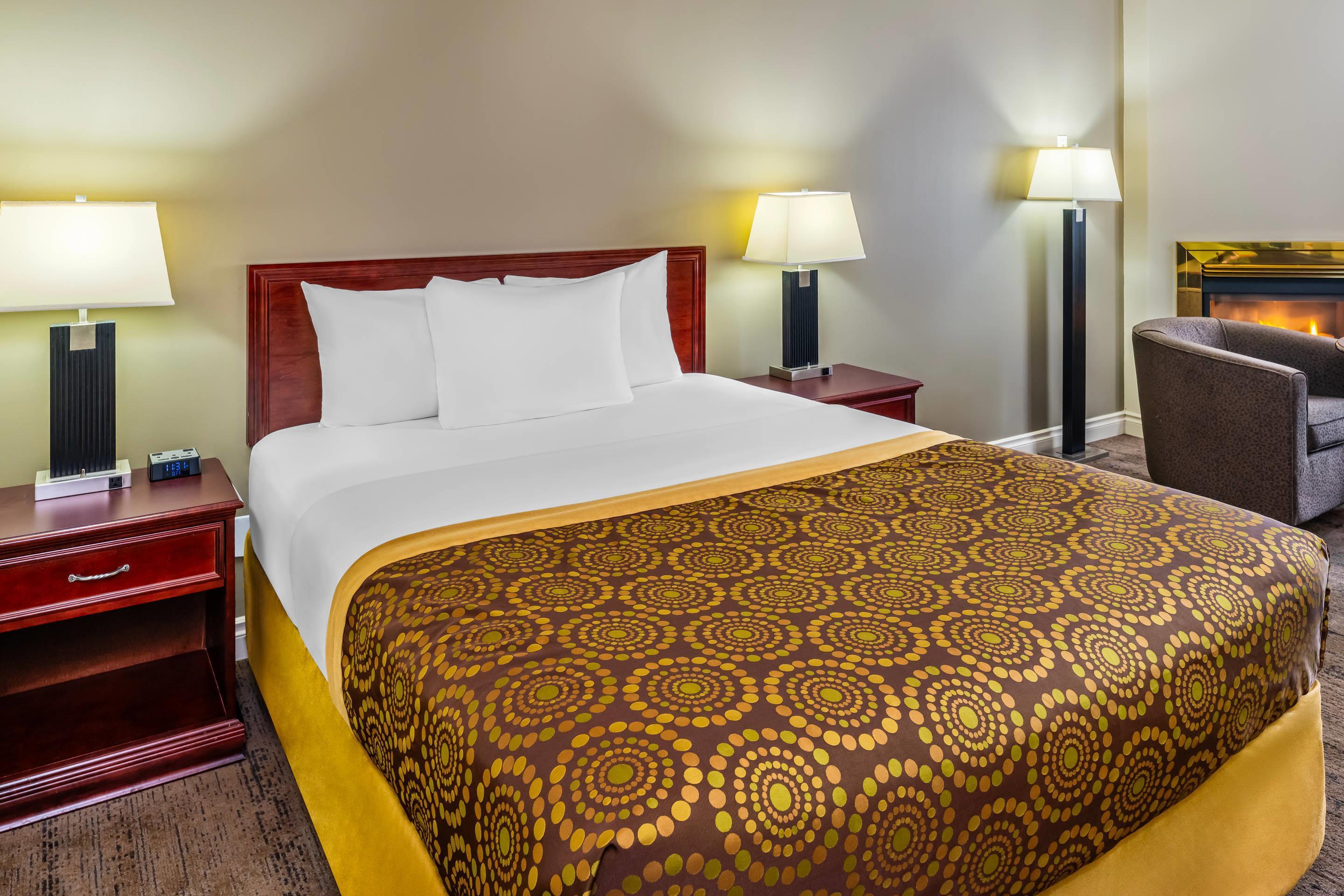 Double Queen Bed Non Smoking