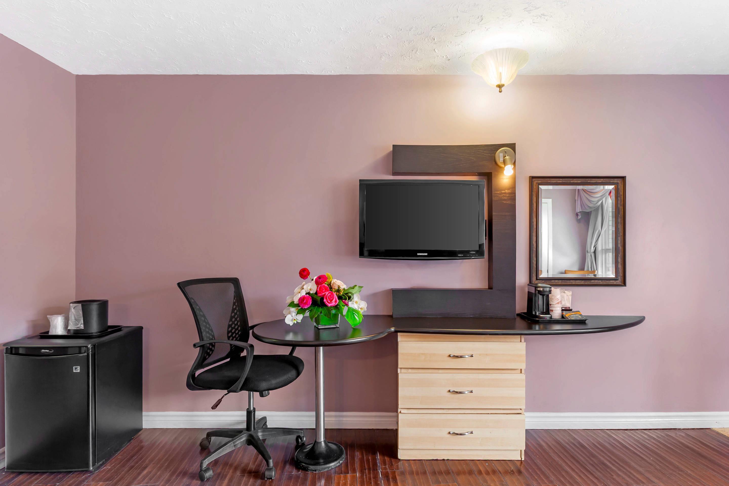 Twin Two Double Beds Non Smoking