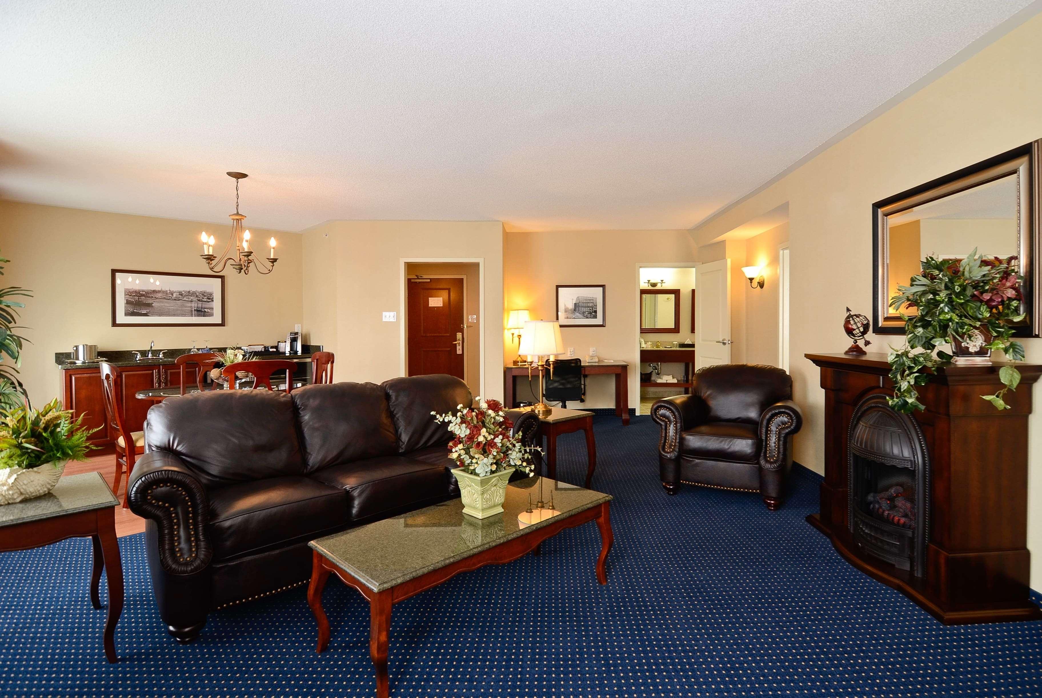 Suite King Bed Non Smoking