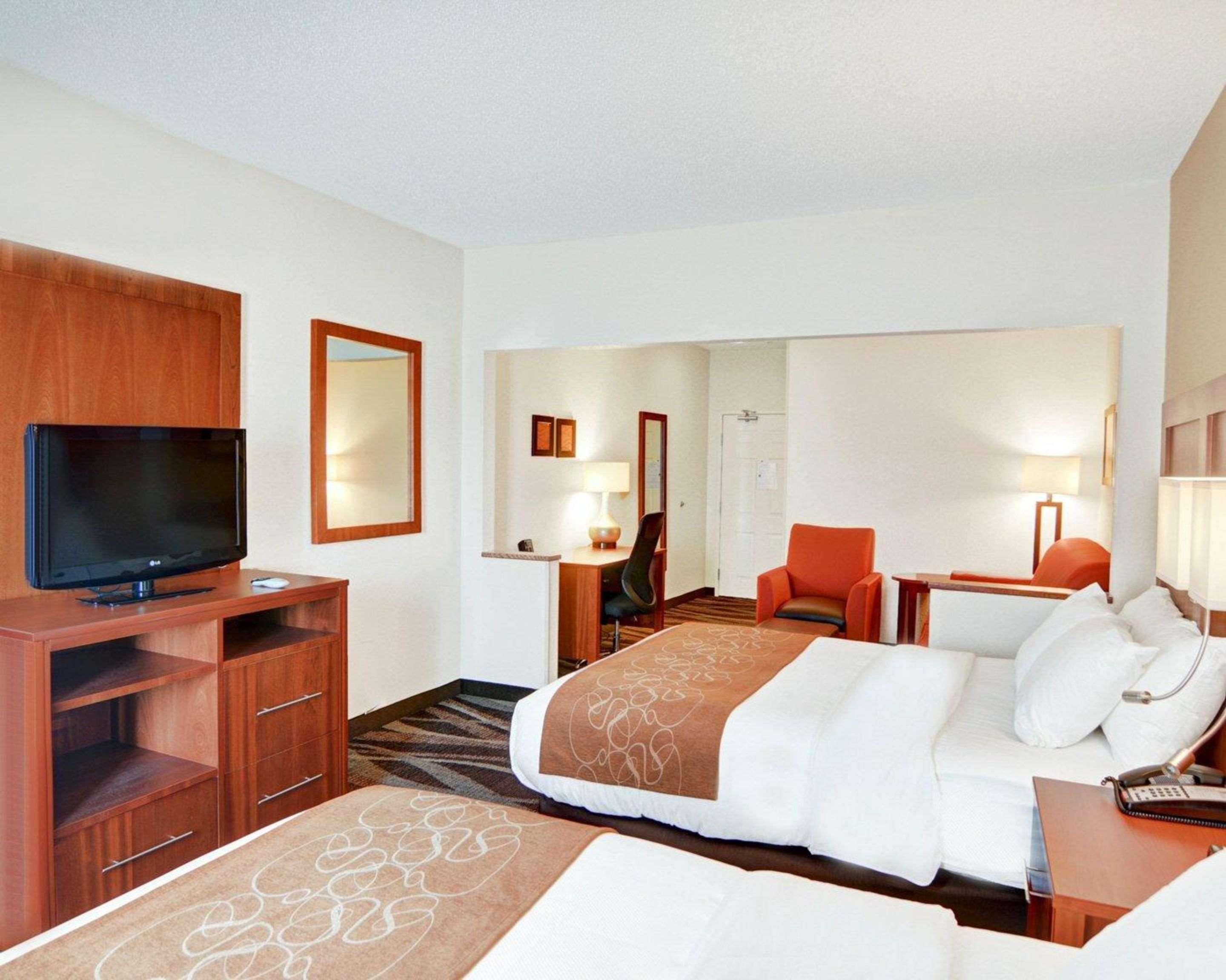 Suite Two Queen Beds