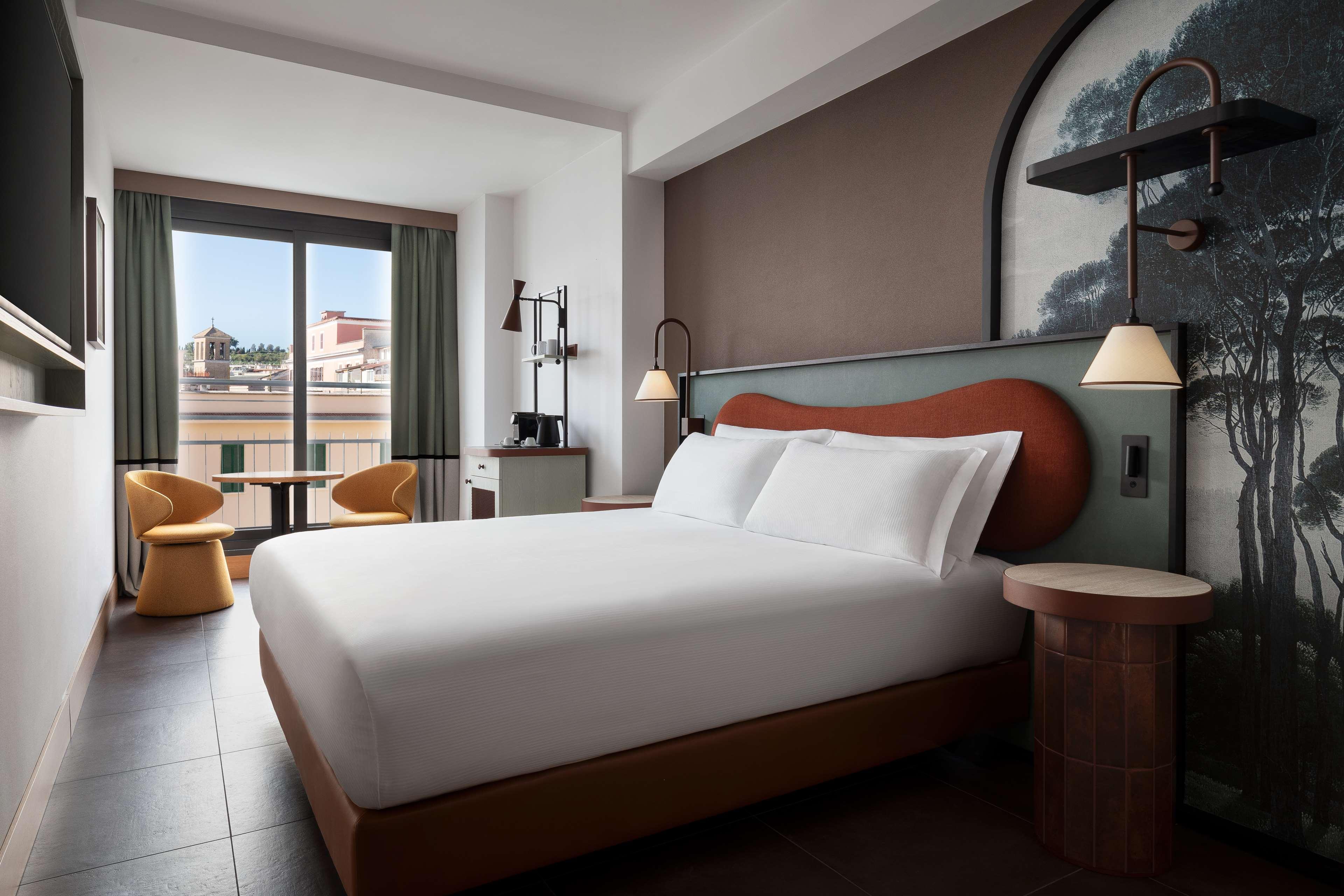 Double or Twin Deluxe King Bed