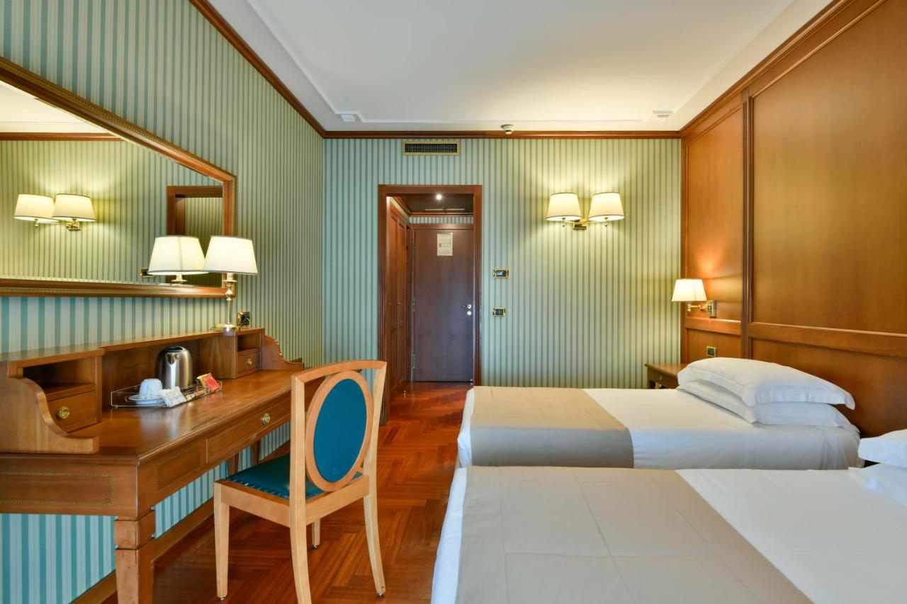 Double or Twin Superior