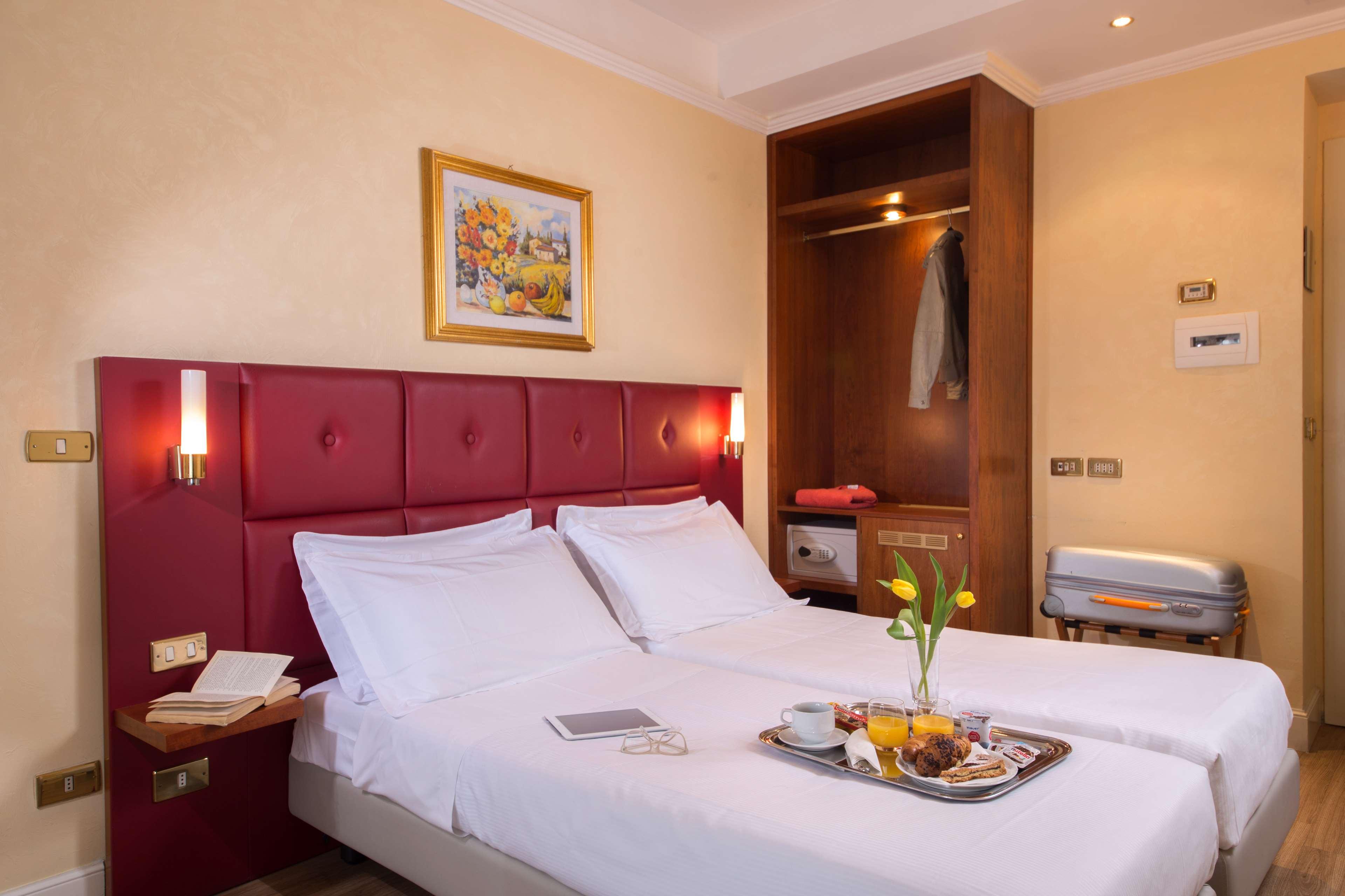 Double Queen Size Bed