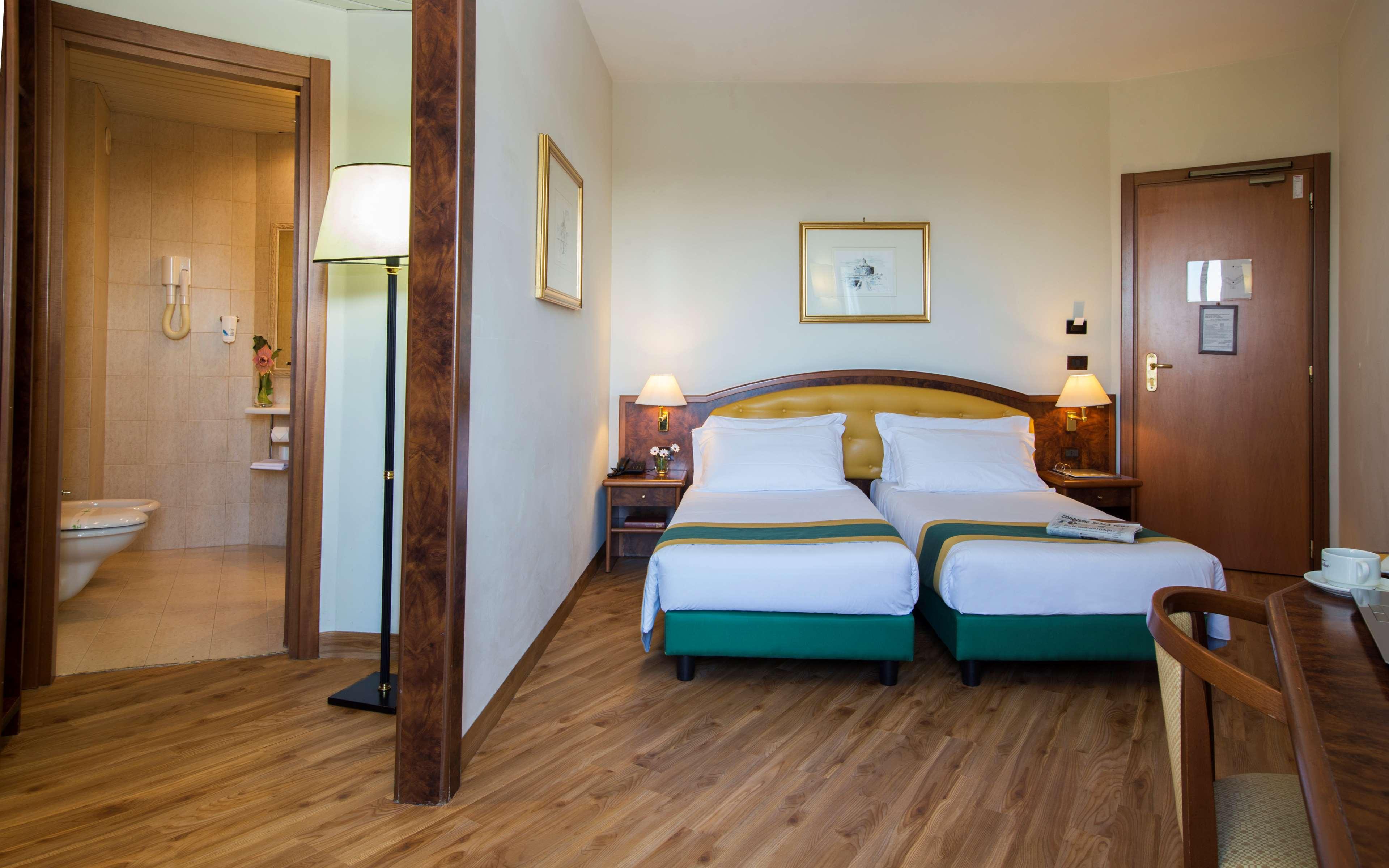 Double Queen Size Bed