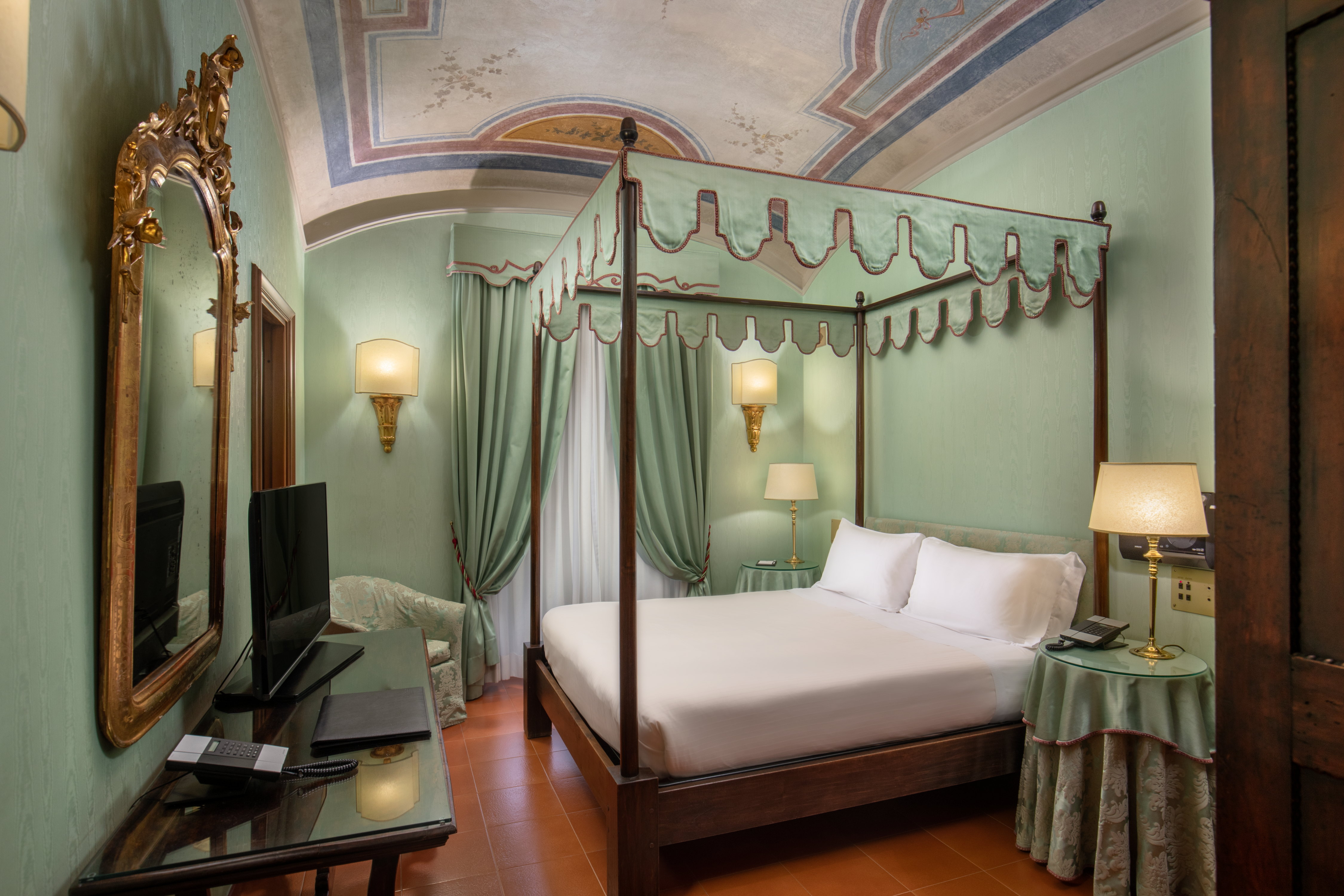 Double Queen Size Bed