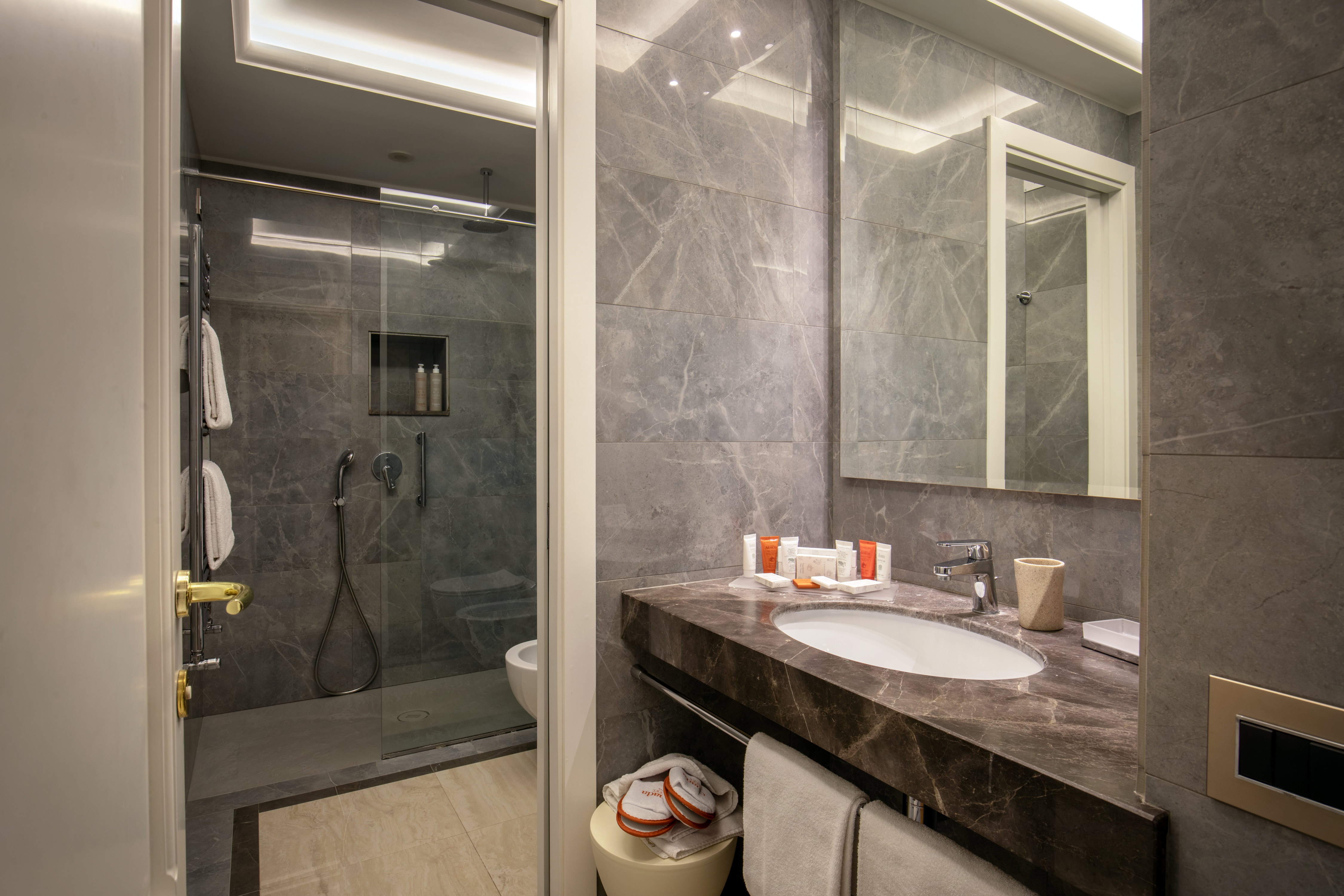 Junior Suite Standard