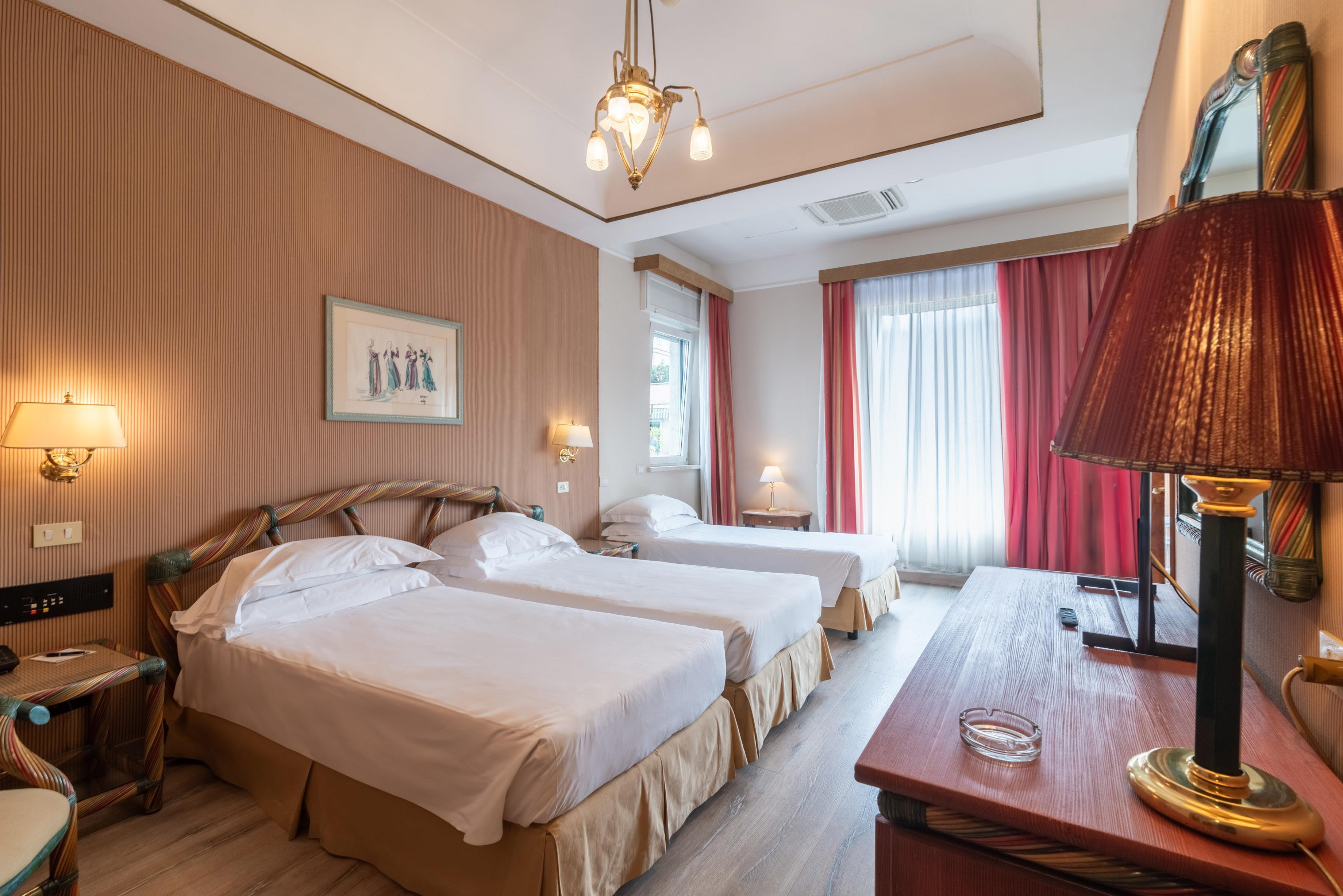 Triple Three Beds