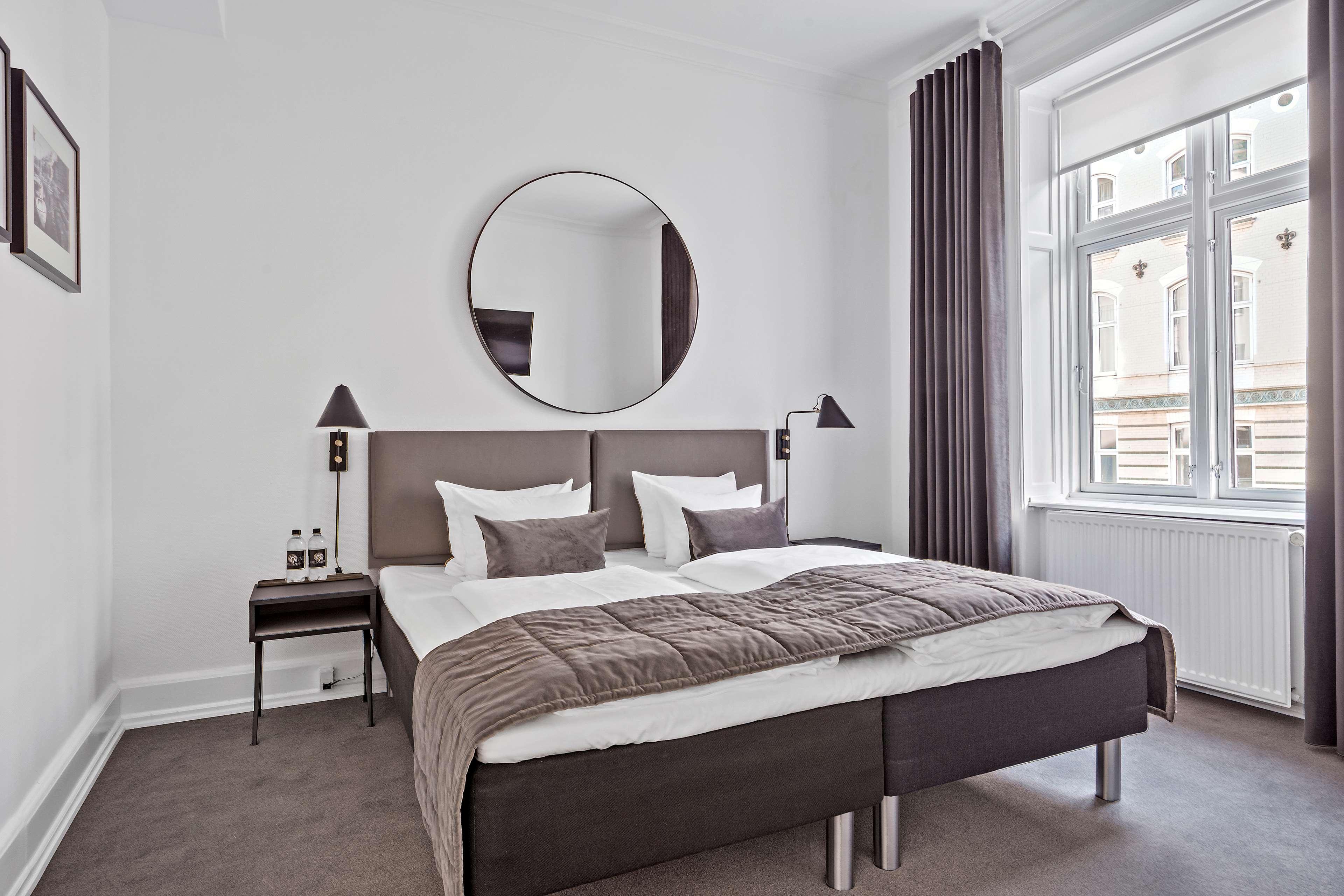 Family Room Capacity 4