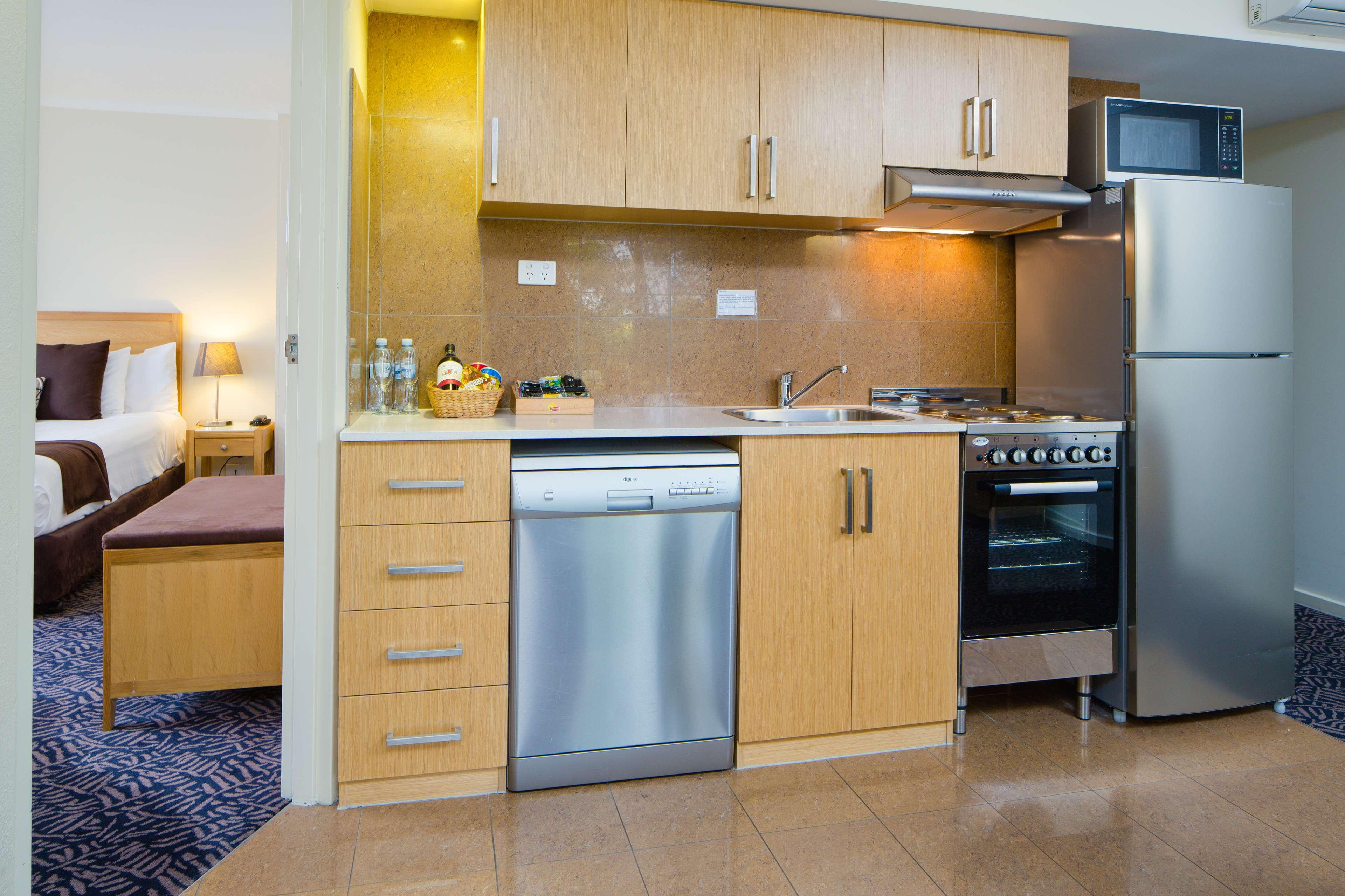 Apartment Queen Size Bed